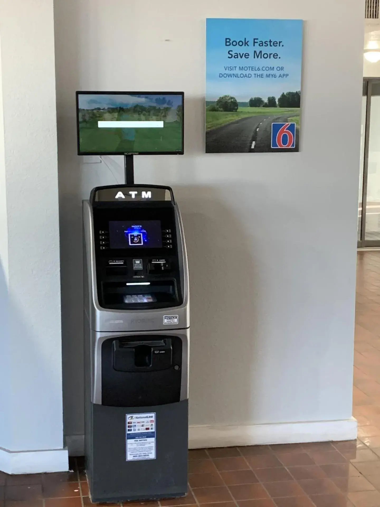 Property building in Motel 6-Lincoln, NE - Airport Property building in Motel 6-Lincoln, NE - Airport