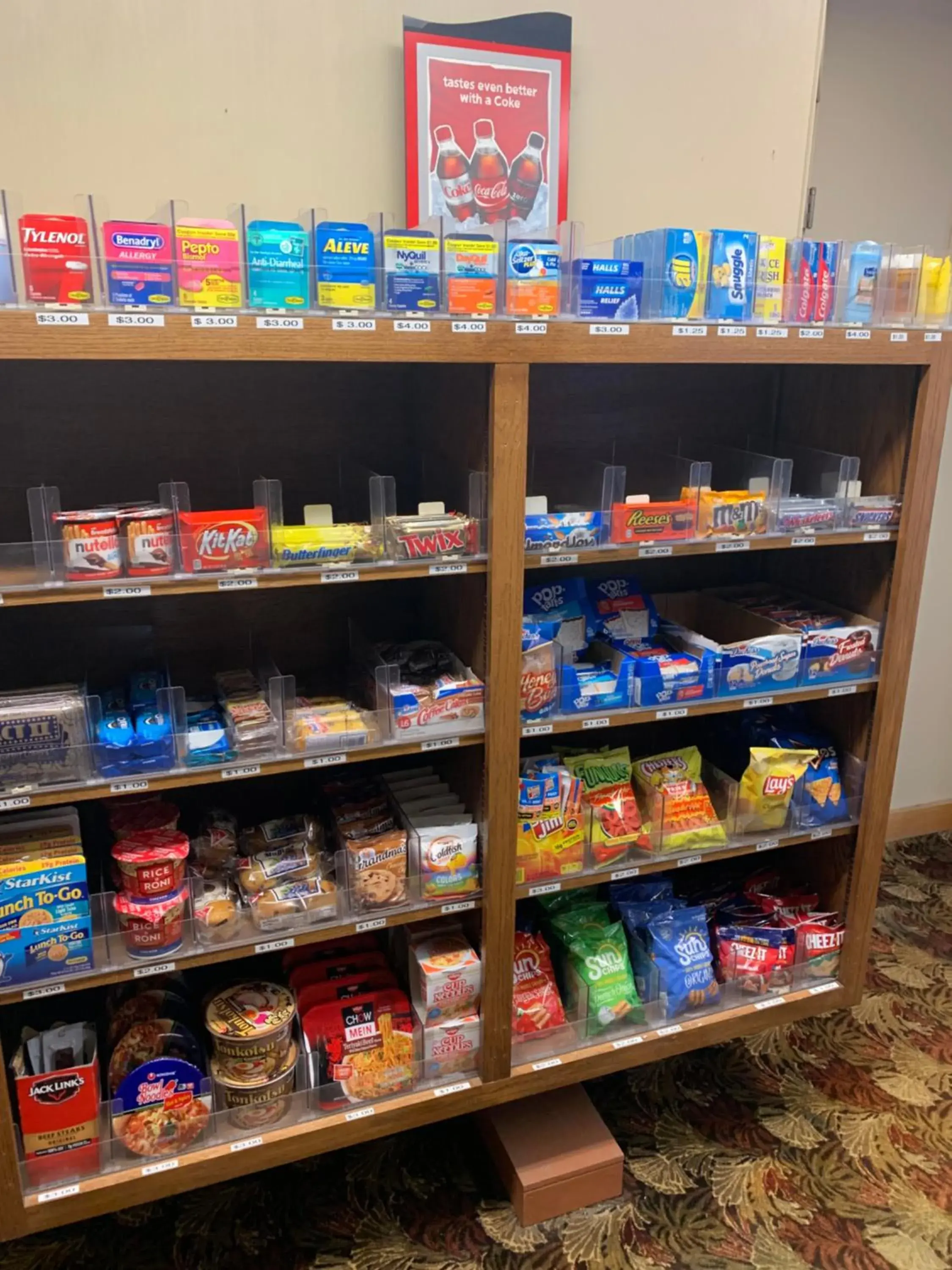 Food and drinks in Motel 6-Lincoln, NE - Airport Food and drinks in Motel 6-Lincoln, NE - Airport