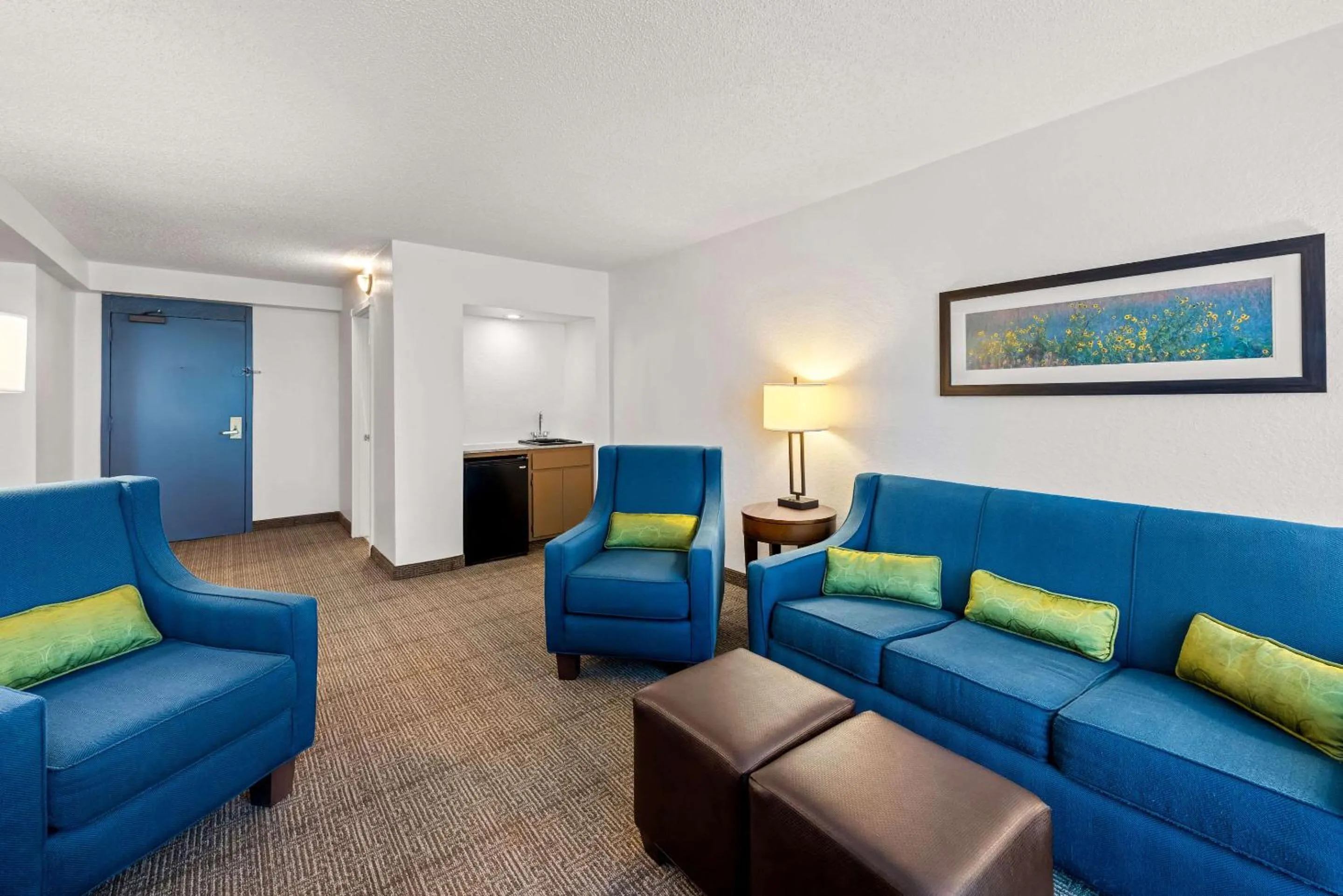 Bedroom in Comfort Inn & Suites Omaha Central