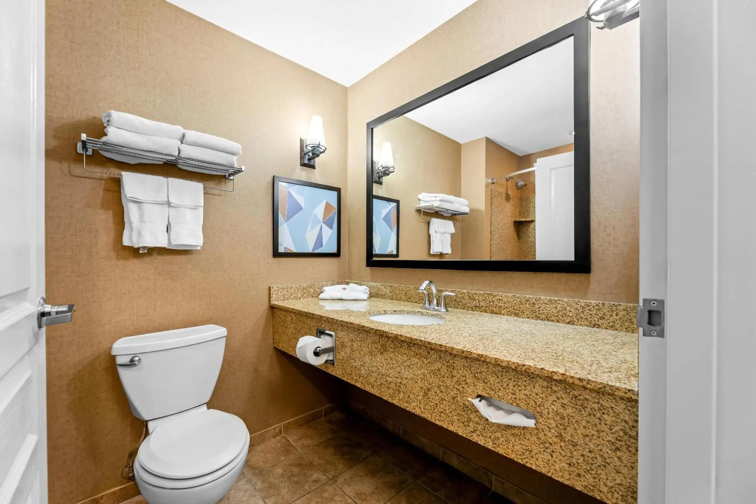 Bedroom in Comfort Suites Gothenburg South Bedroom in Comfort Suites Gothenburg South