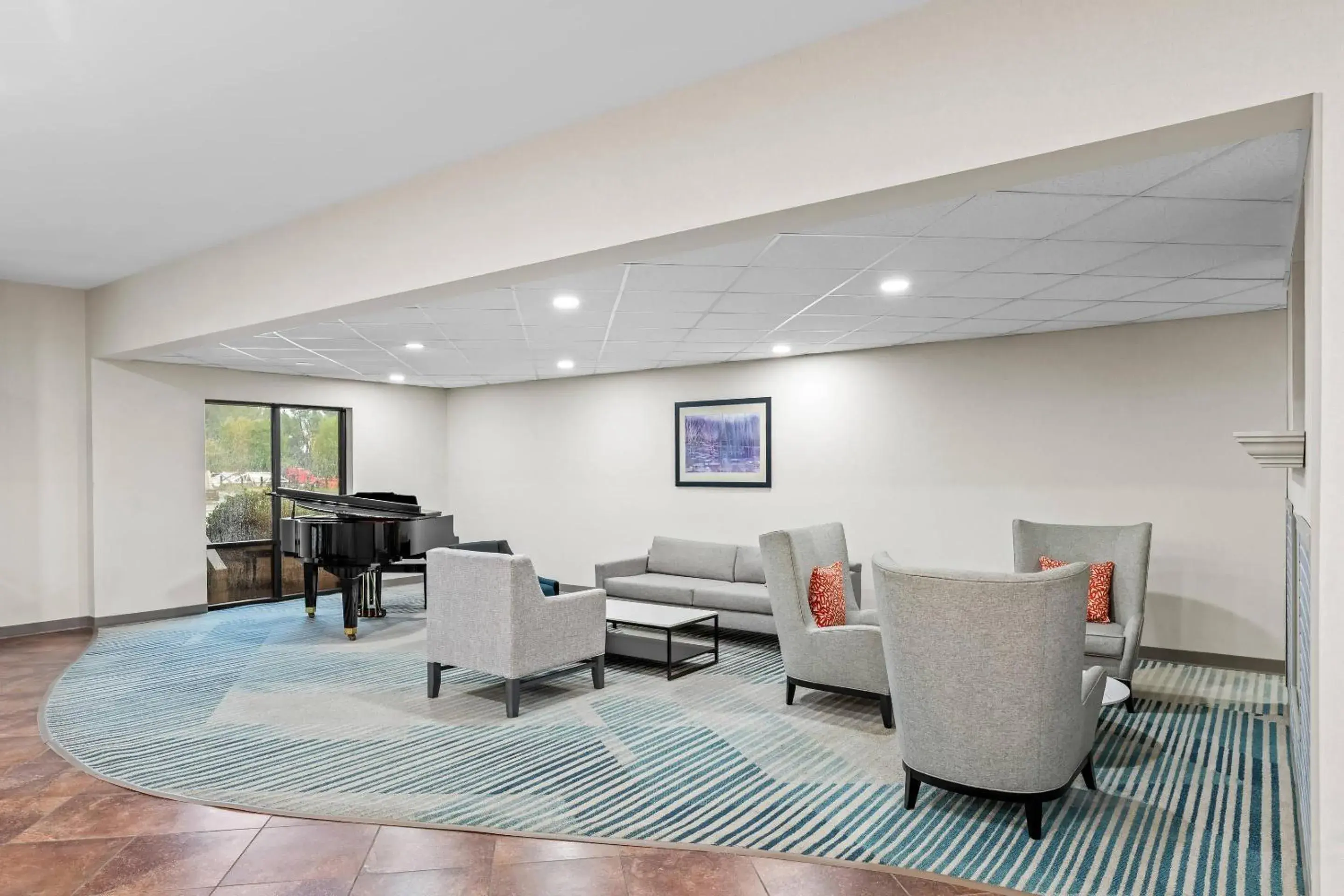 Lobby or reception in Comfort Suites Gothenburg South Lobby or reception in Comfort Suites Gothenburg South