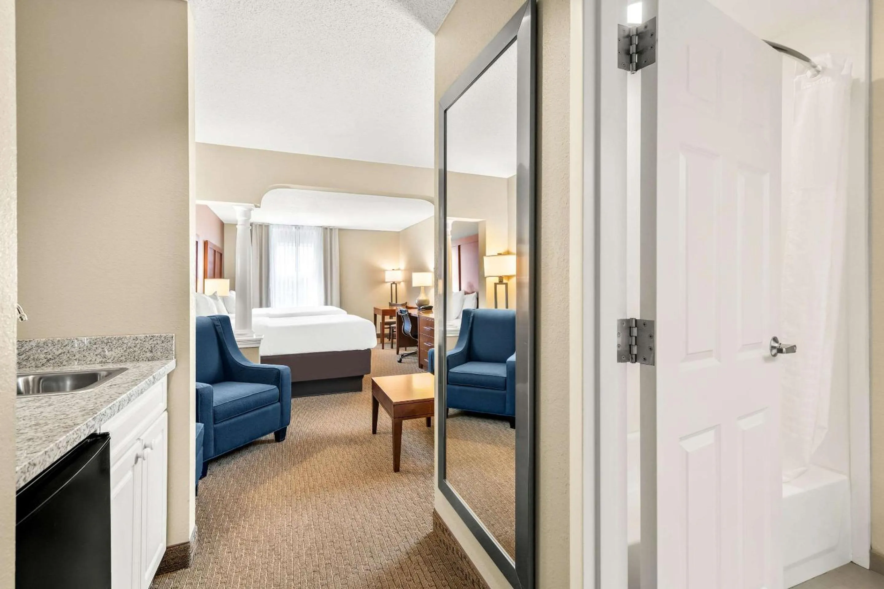 Bedroom, Bed in Comfort Inn & Suites North Conway