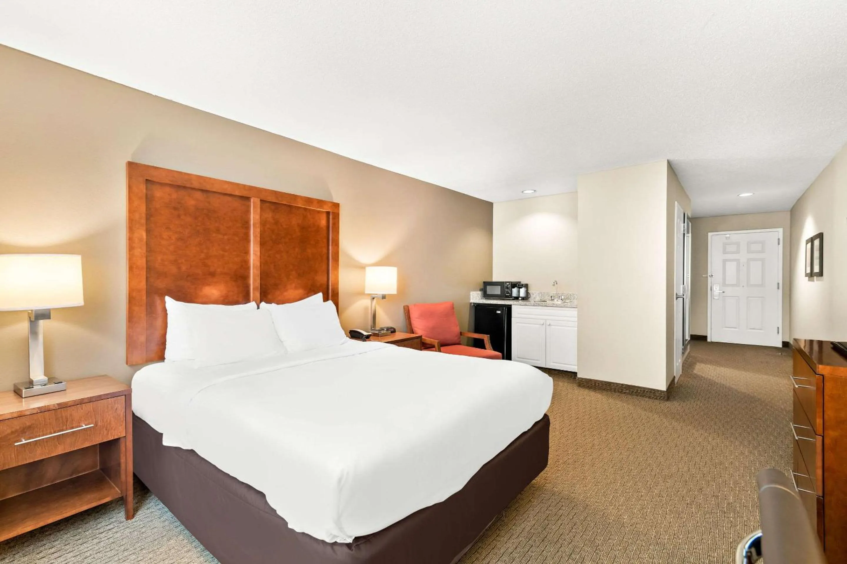 Bedroom, Bed in Comfort Inn & Suites North Conway