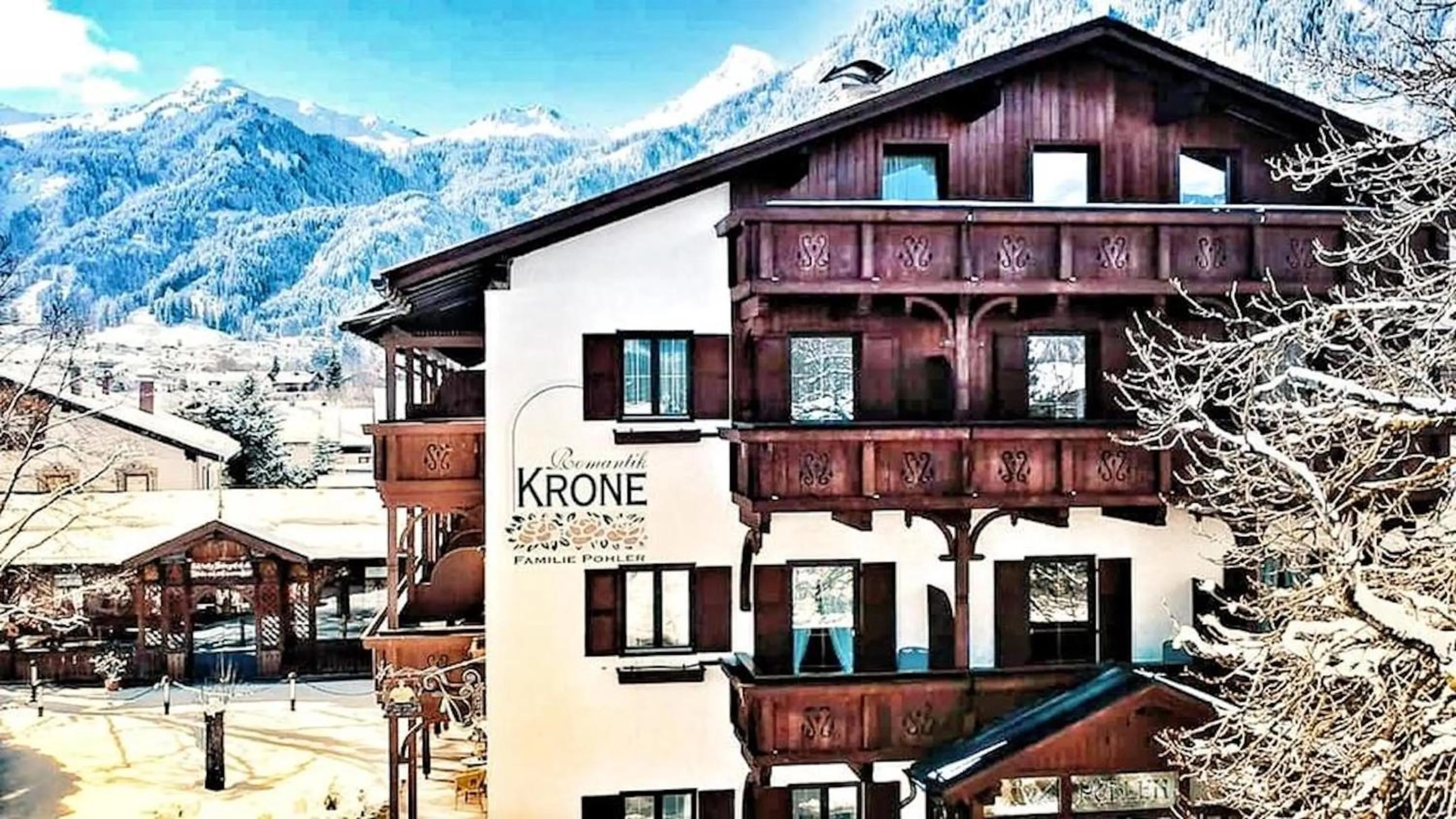 Facade/entrance in Hotel Krone Tirol