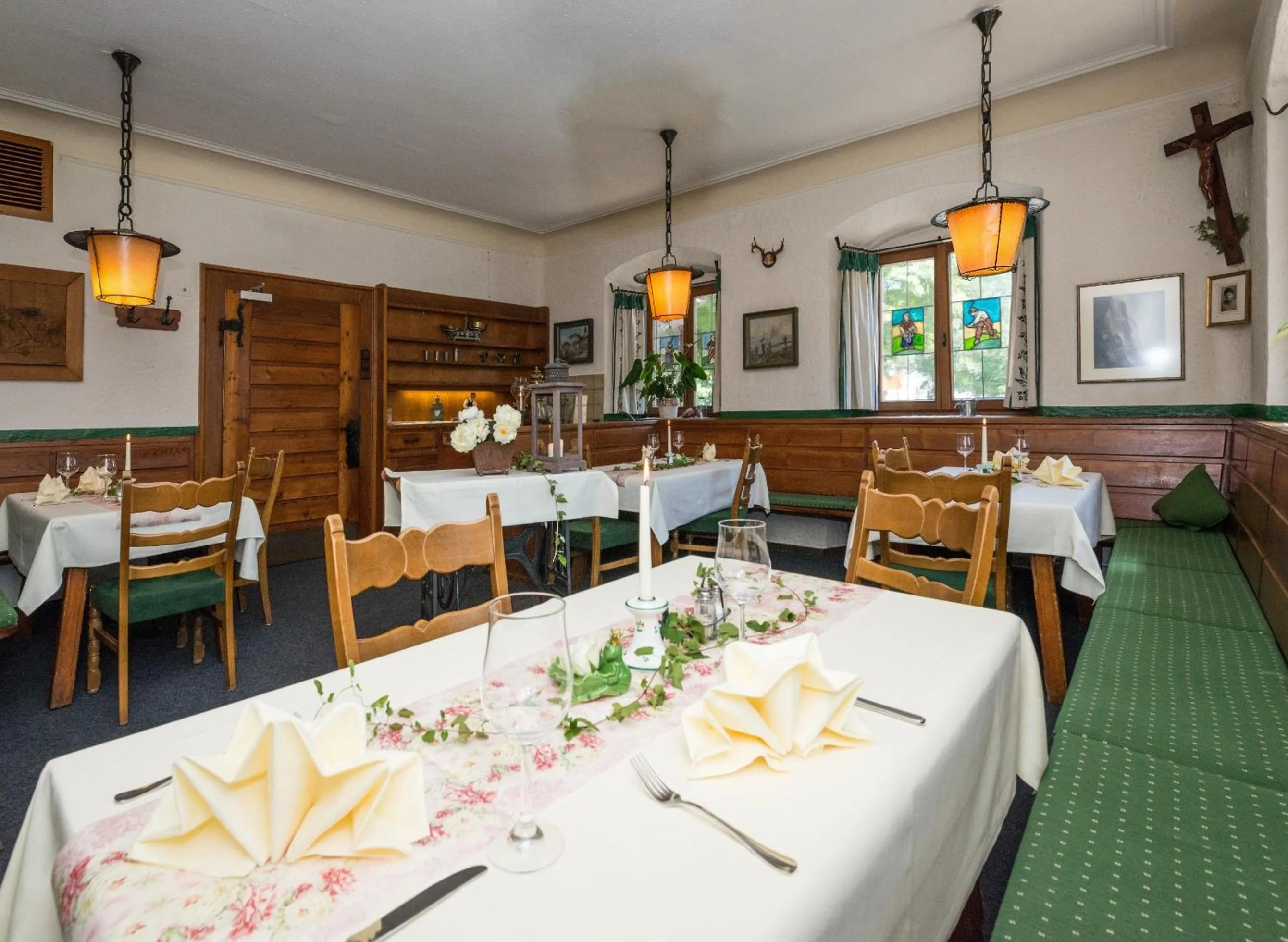 Restaurant/places to eat in Hotel Krone Tirol