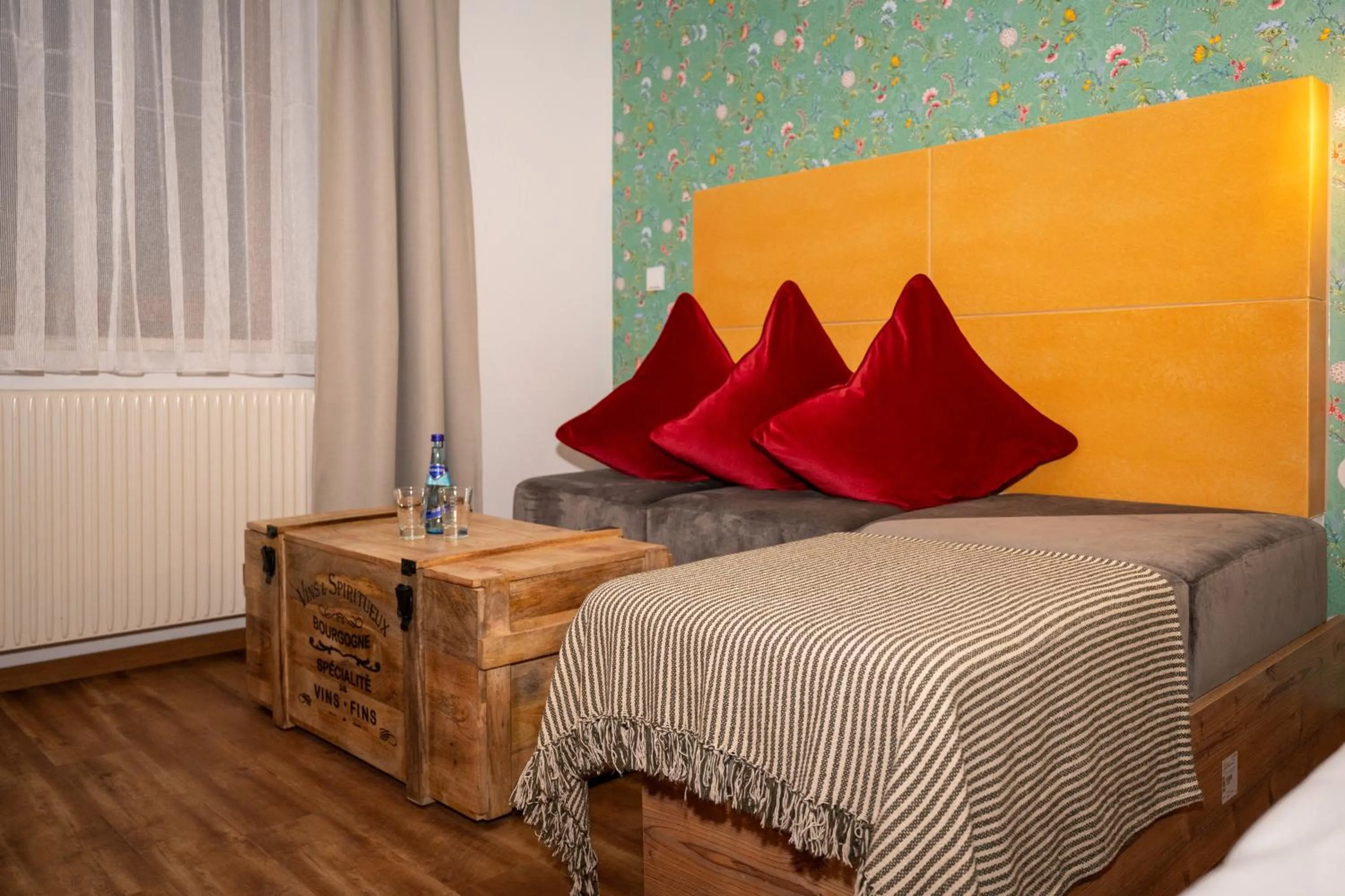 Photo of the whole room, Bed in Hotel Krone Tirol