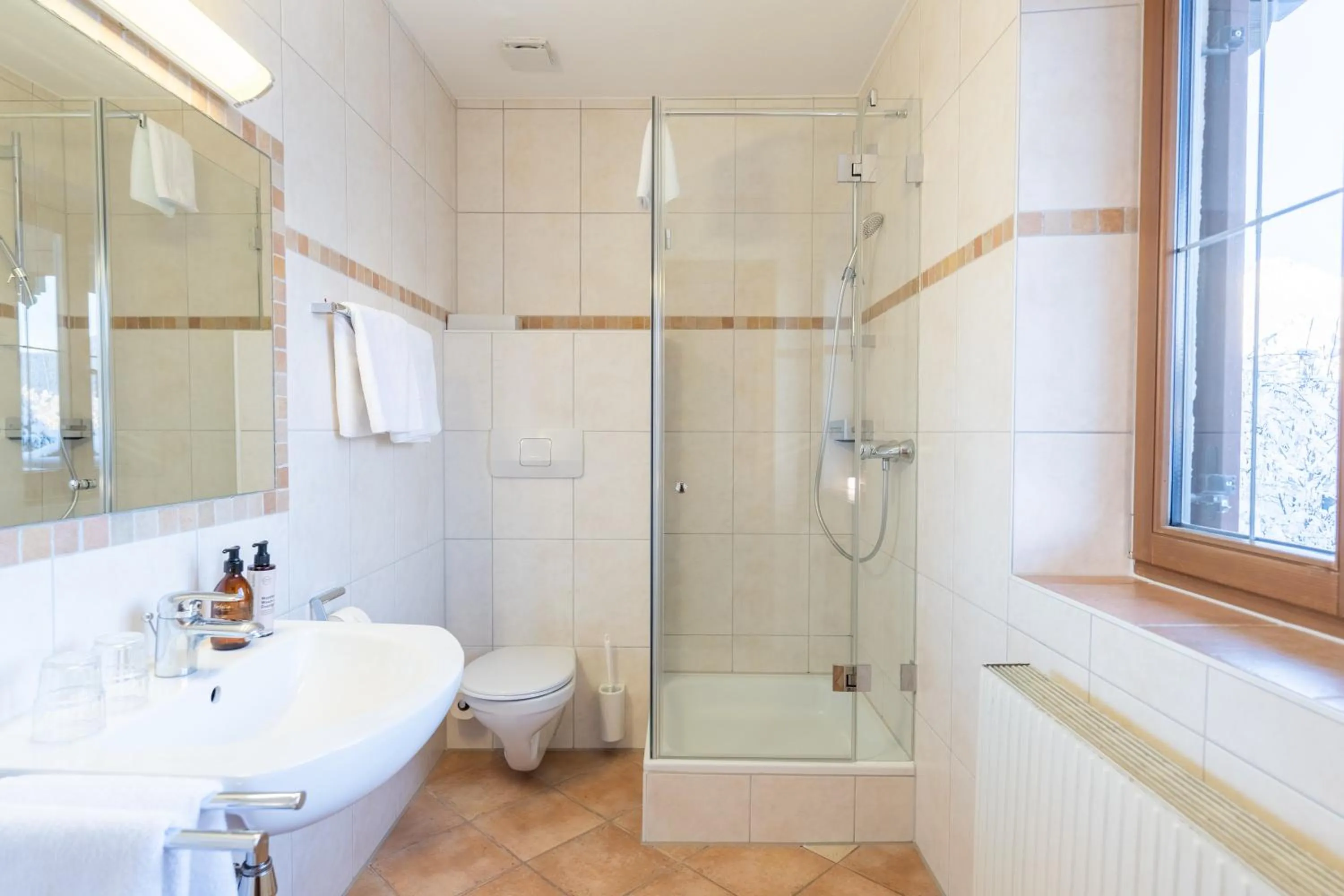 Bathroom in Hotel Krone Tirol