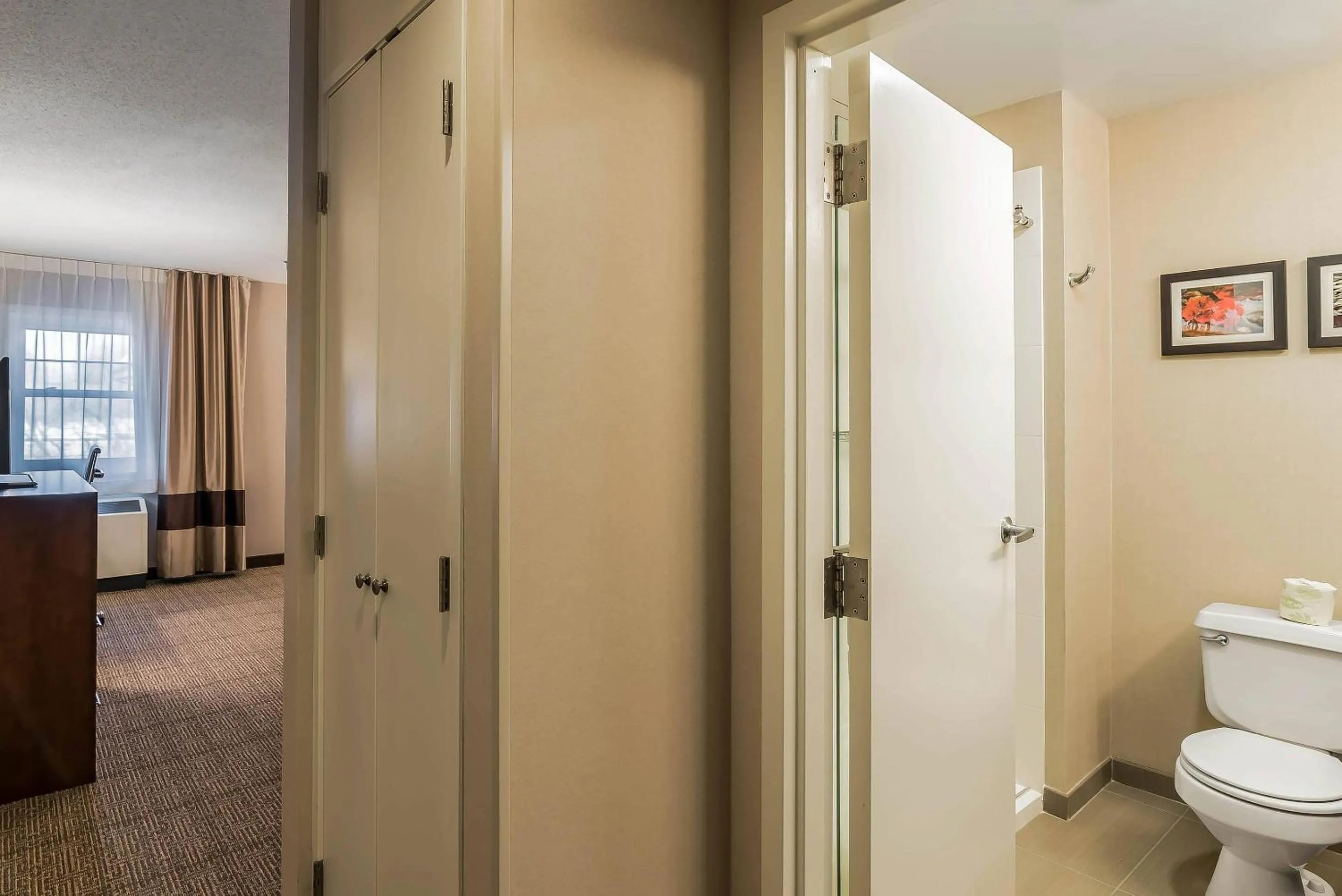 Bedroom in Comfort Inn Concord South End