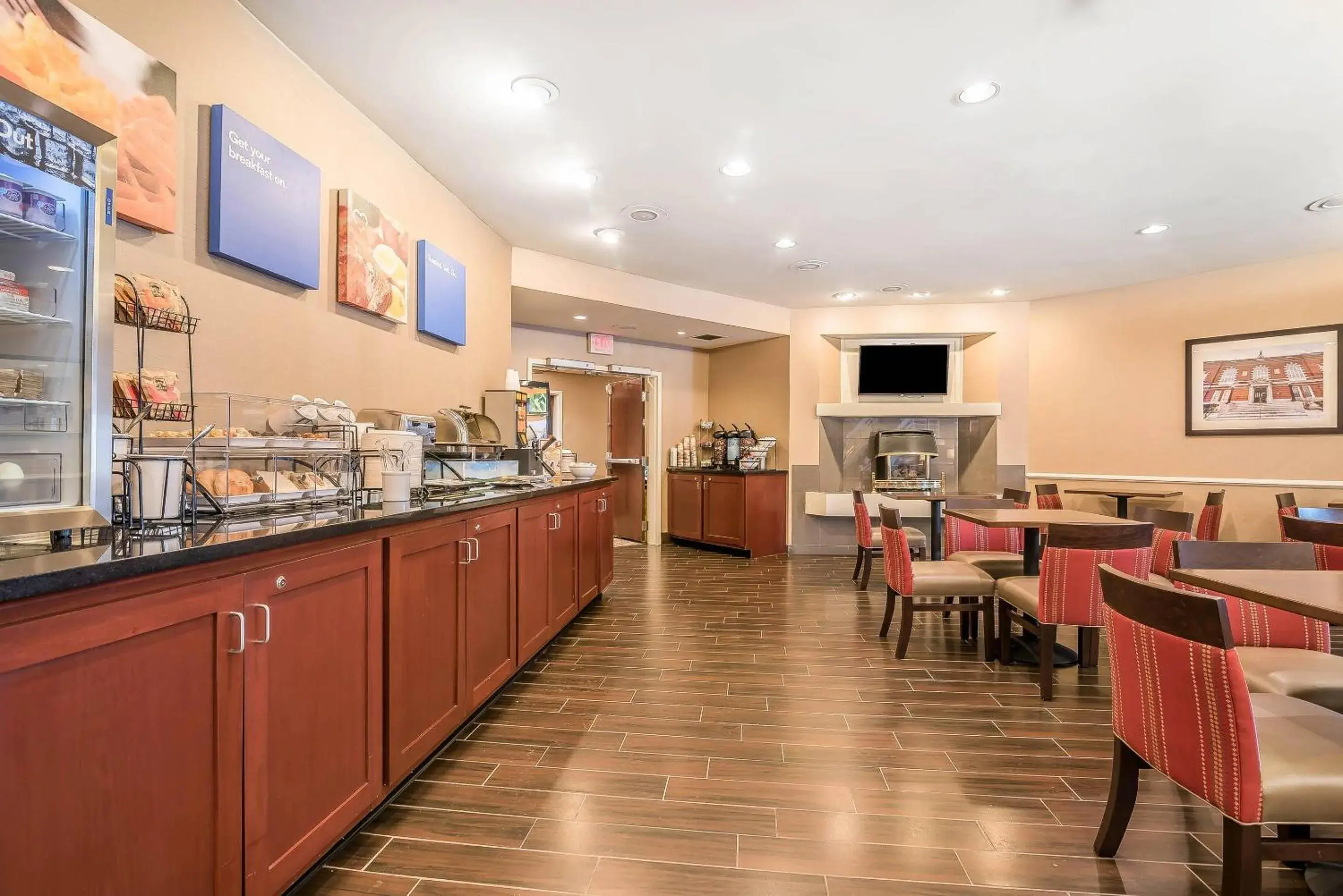 Breakfast in Comfort Inn Concord South End Breakfast in Comfort Inn Concord South End