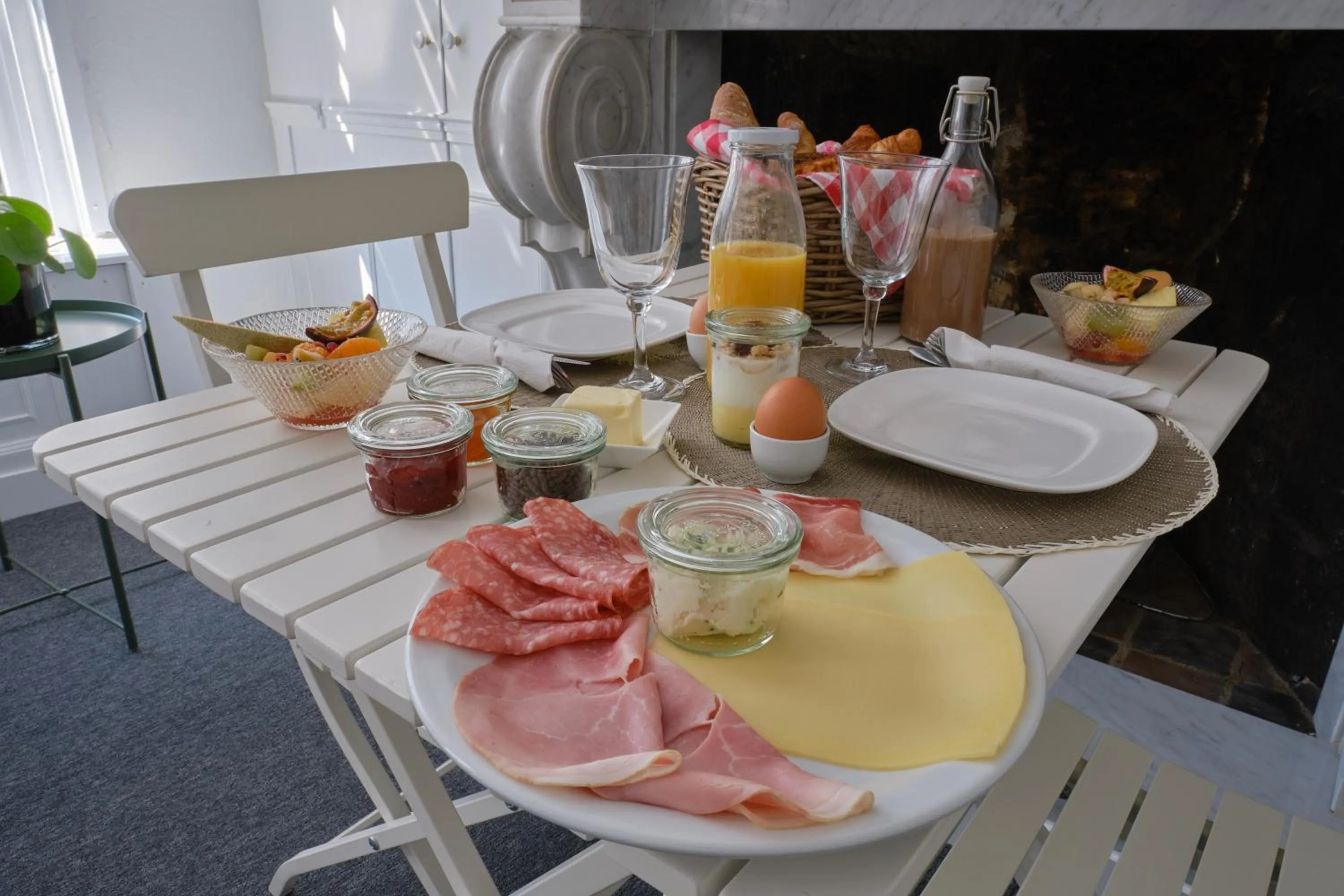 Breakfast in Het Gecroonde Swaert B&B