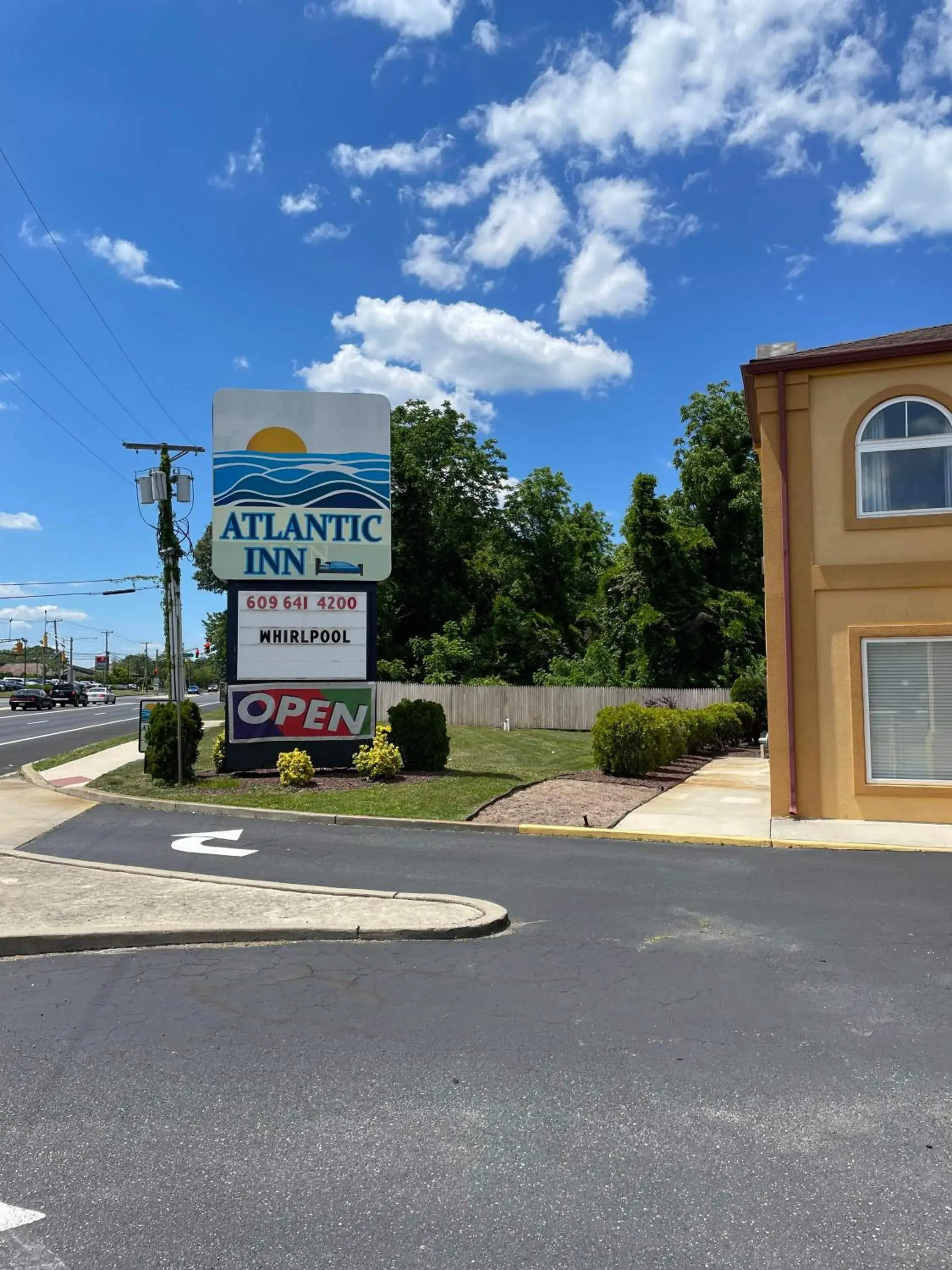 Property Logo/Sign in Atlantic Inn