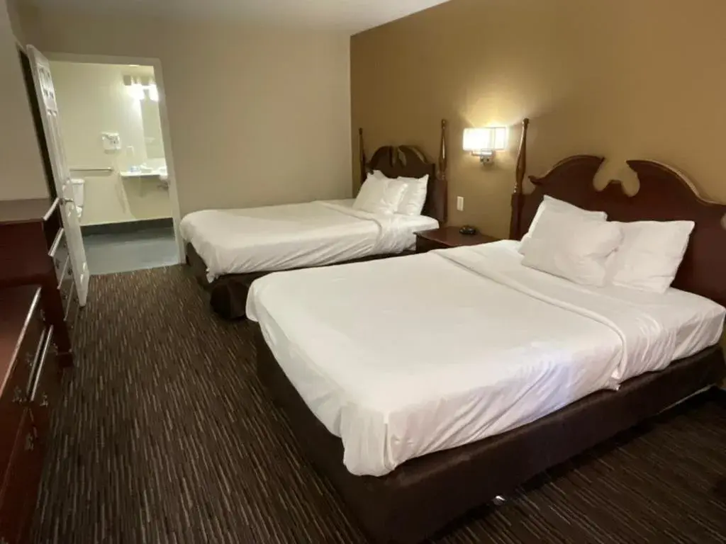 Bed in Atlantic Inn