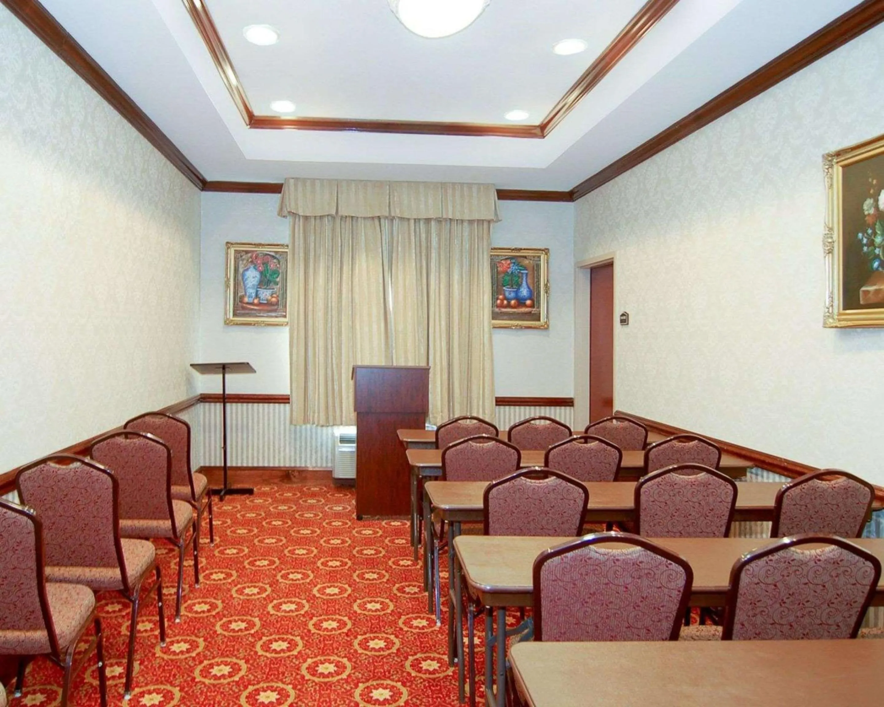 Meeting/conference room in Comfort Inn & Suites Carneys Point