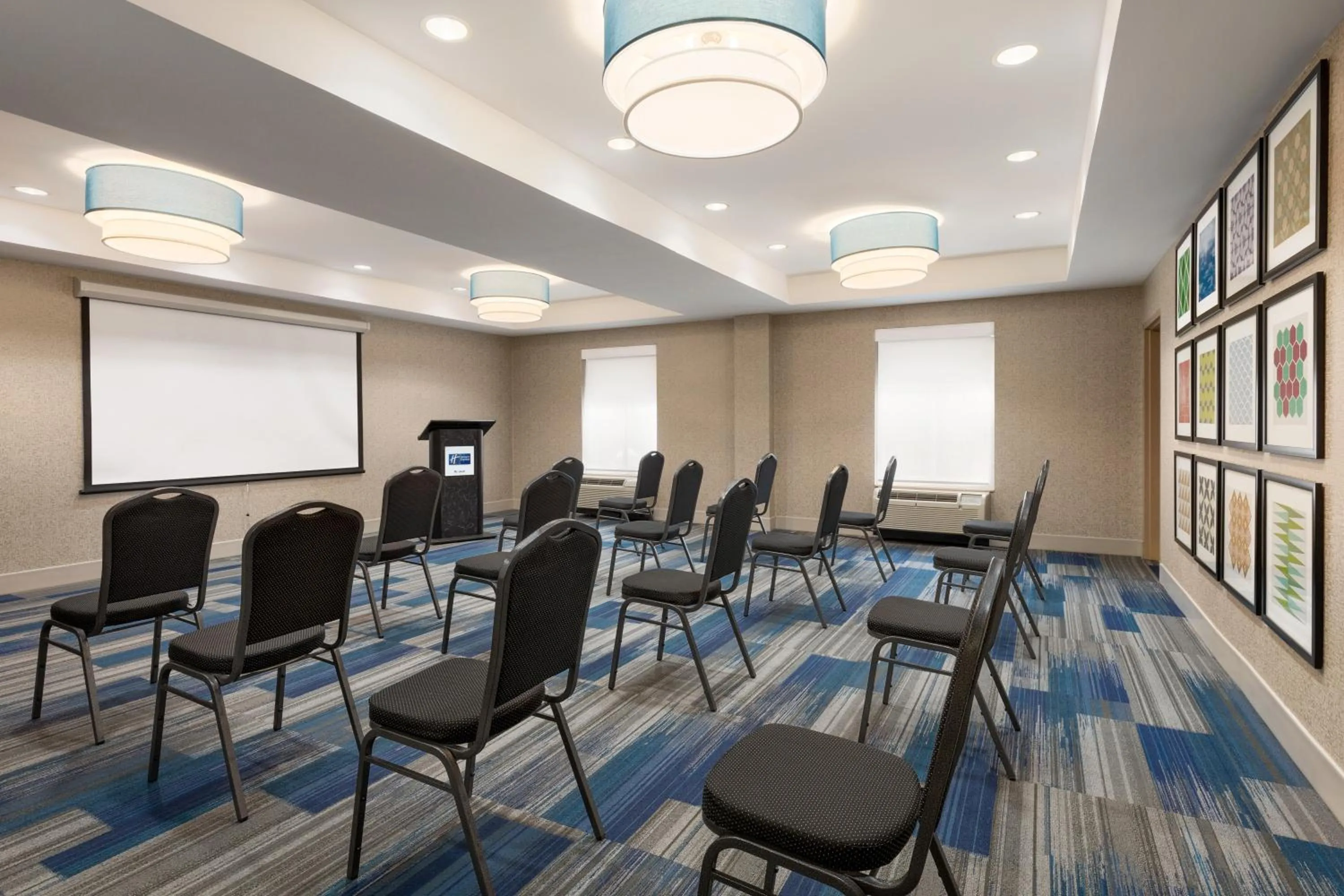 Meeting/conference room in Holiday Inn Express & Suites Philadelphia - Mt Laurel by IHG