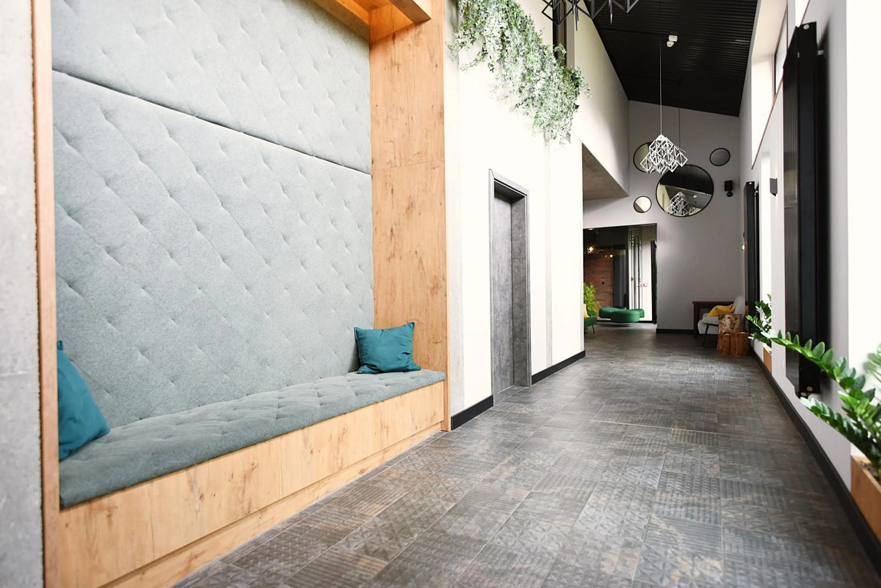 Property building in FOLGA - Hotel, Restauracja, Browar, SPA