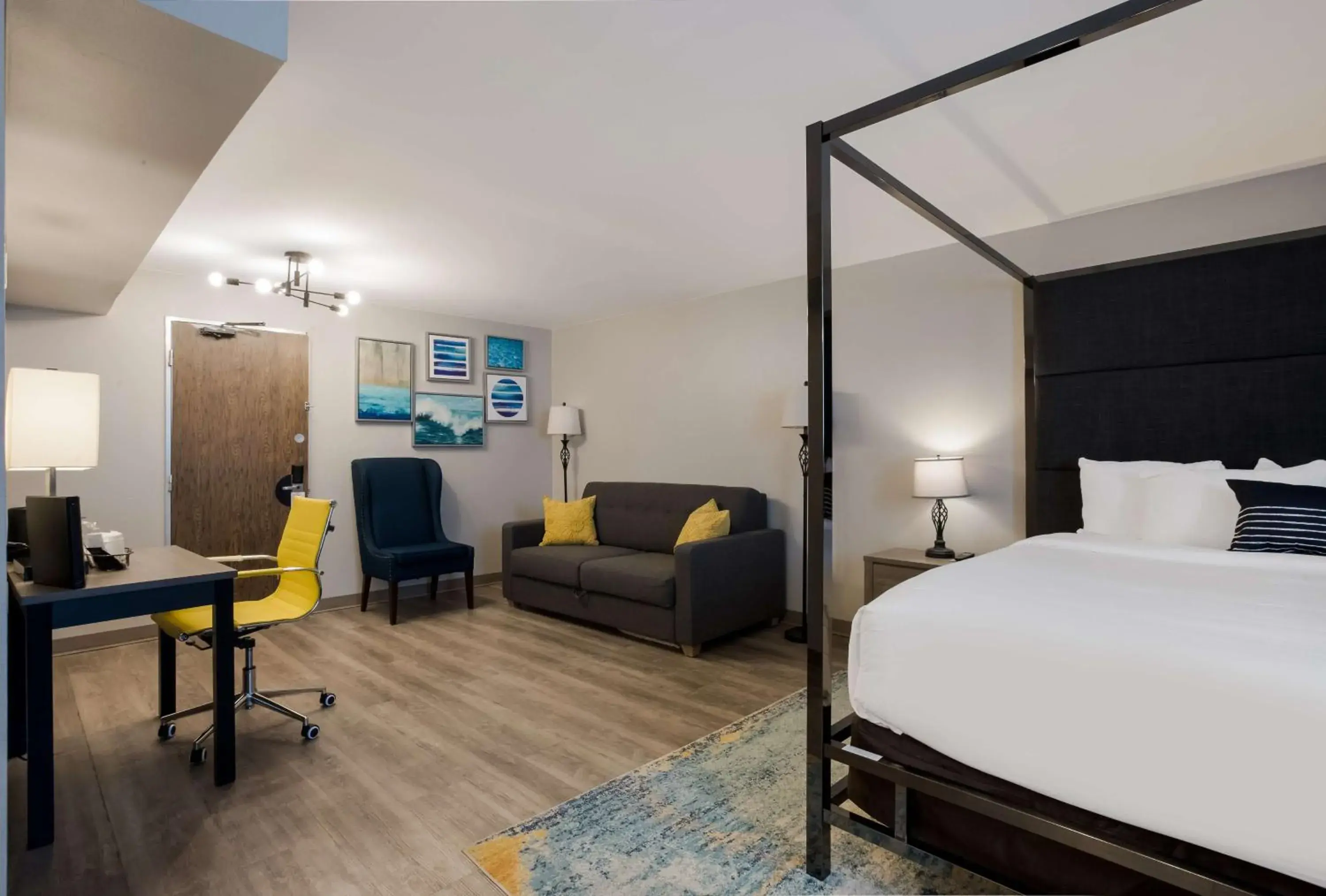 Photo of the whole room, Bed in The Hub Middletown Red Bank- Best Western Signature Collection Photo of the whole room, Bed in The Hub Middletown Red Bank- Best Western Signature Collection