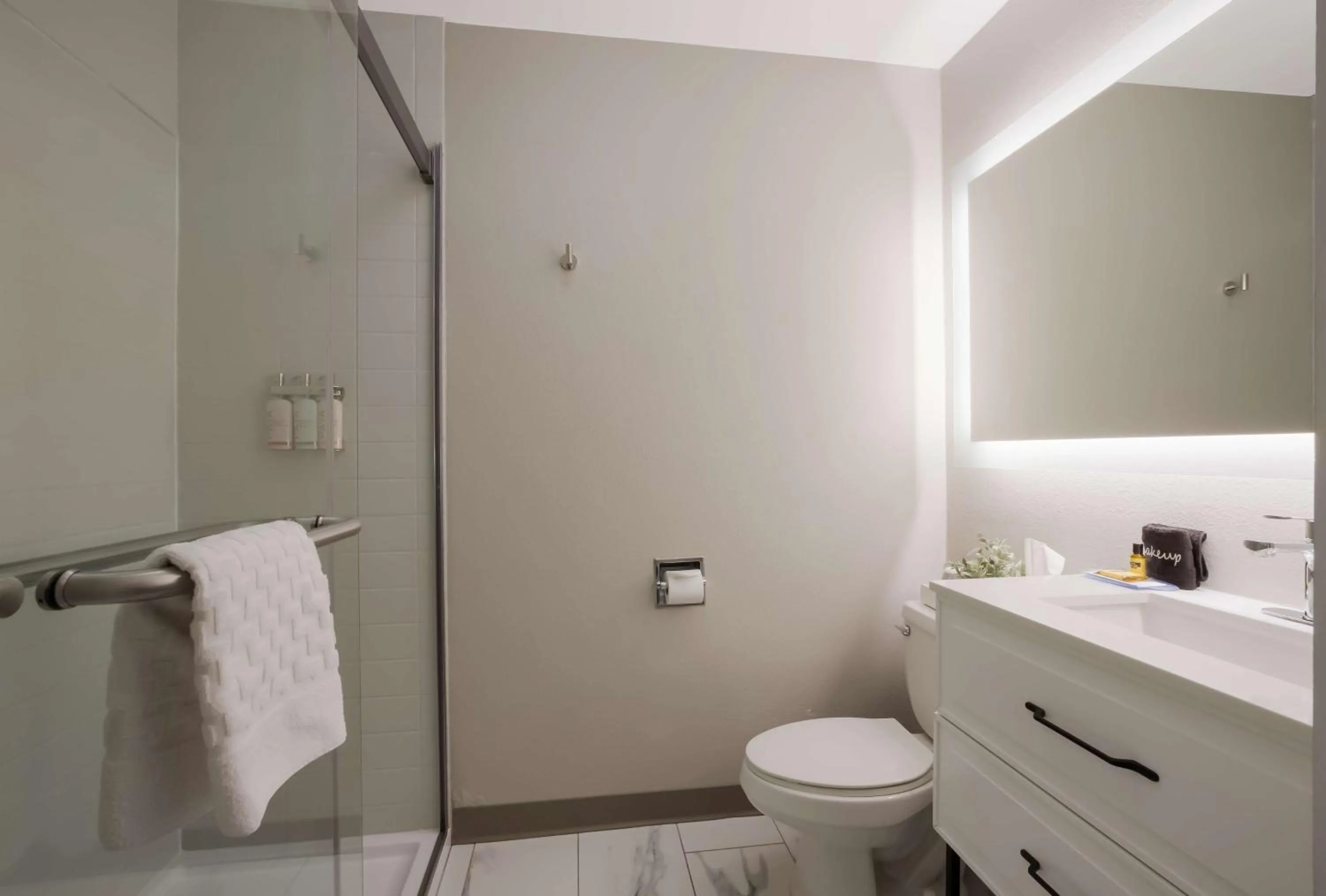 Bathroom in The Hub Middletown Red Bank- Best Western Signature Collection