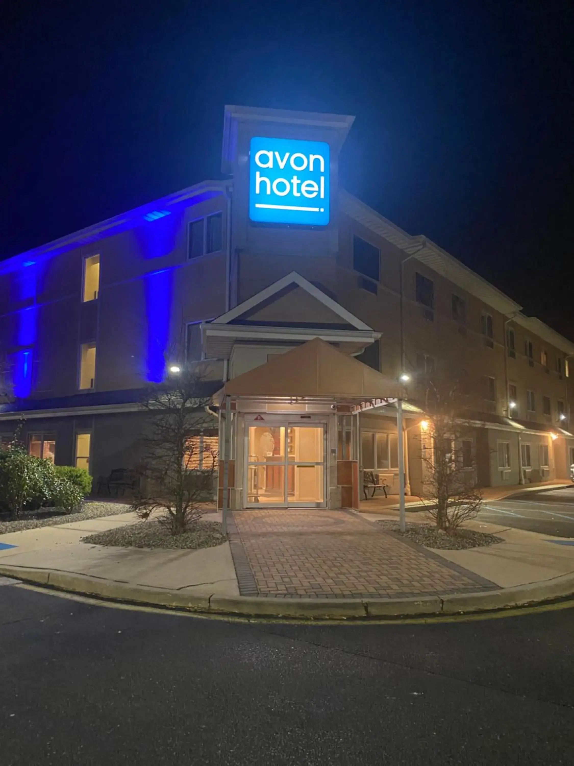 Property building in Avon Hotel - Toms River Property building in Avon Hotel - Toms River