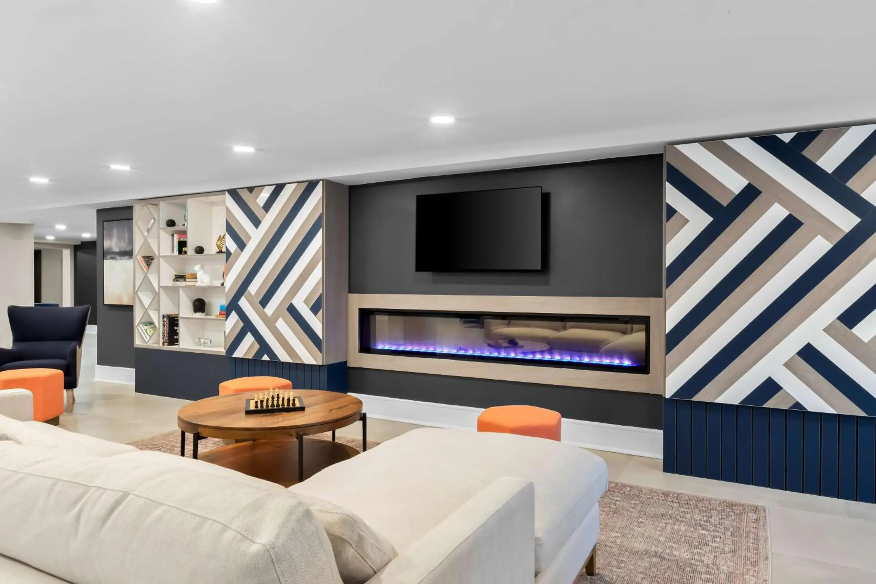 Lobby or reception in Latitude Suites Tinton Falls Eatontown - BW Premier Collection Lobby or reception in Latitude Suites Tinton Falls Eatontown - BW Premier Collection