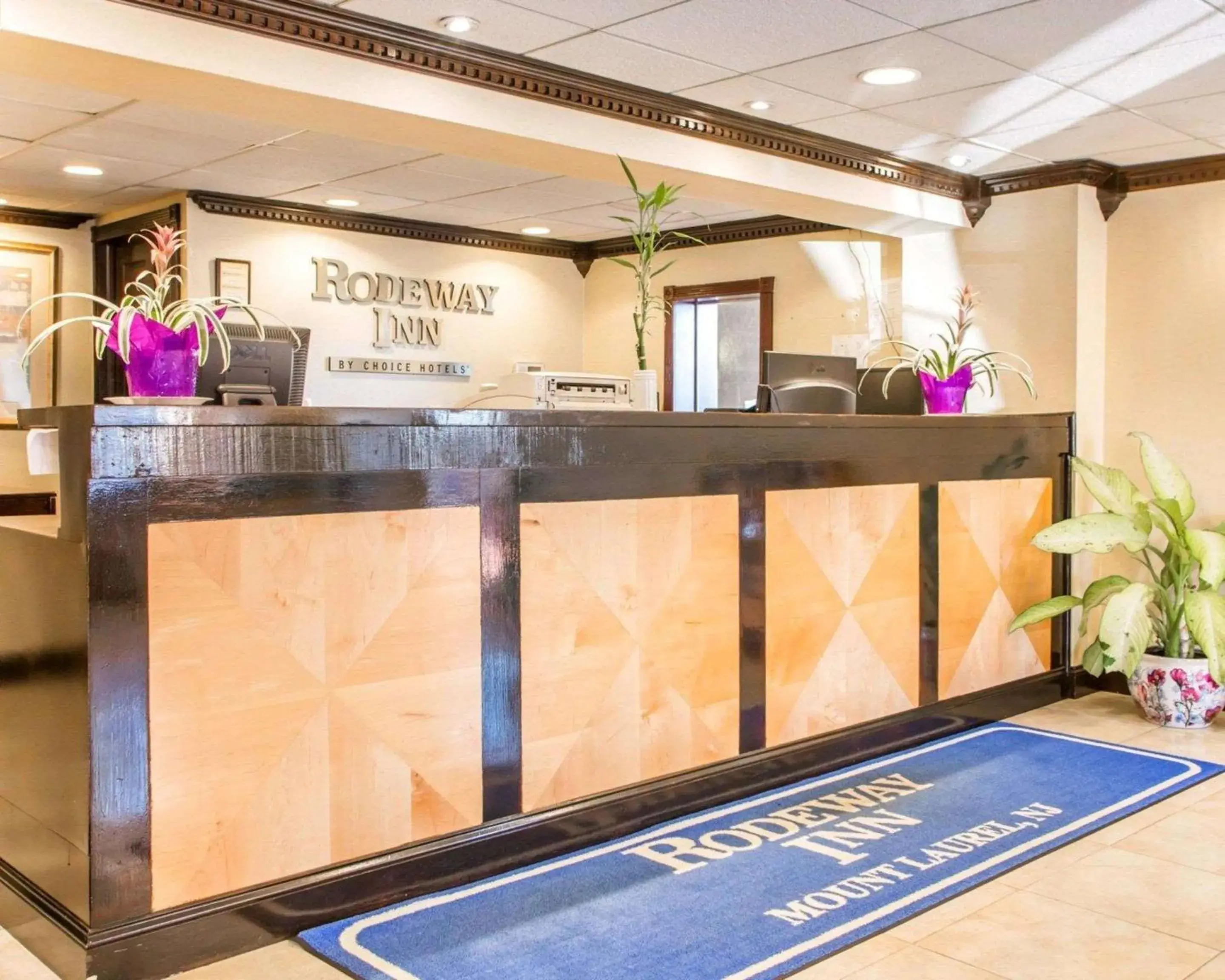 Lobby or reception in Rodeway Inn Mount Laurel Hwy 73 Lobby or reception in Rodeway Inn Mount Laurel Hwy 73
