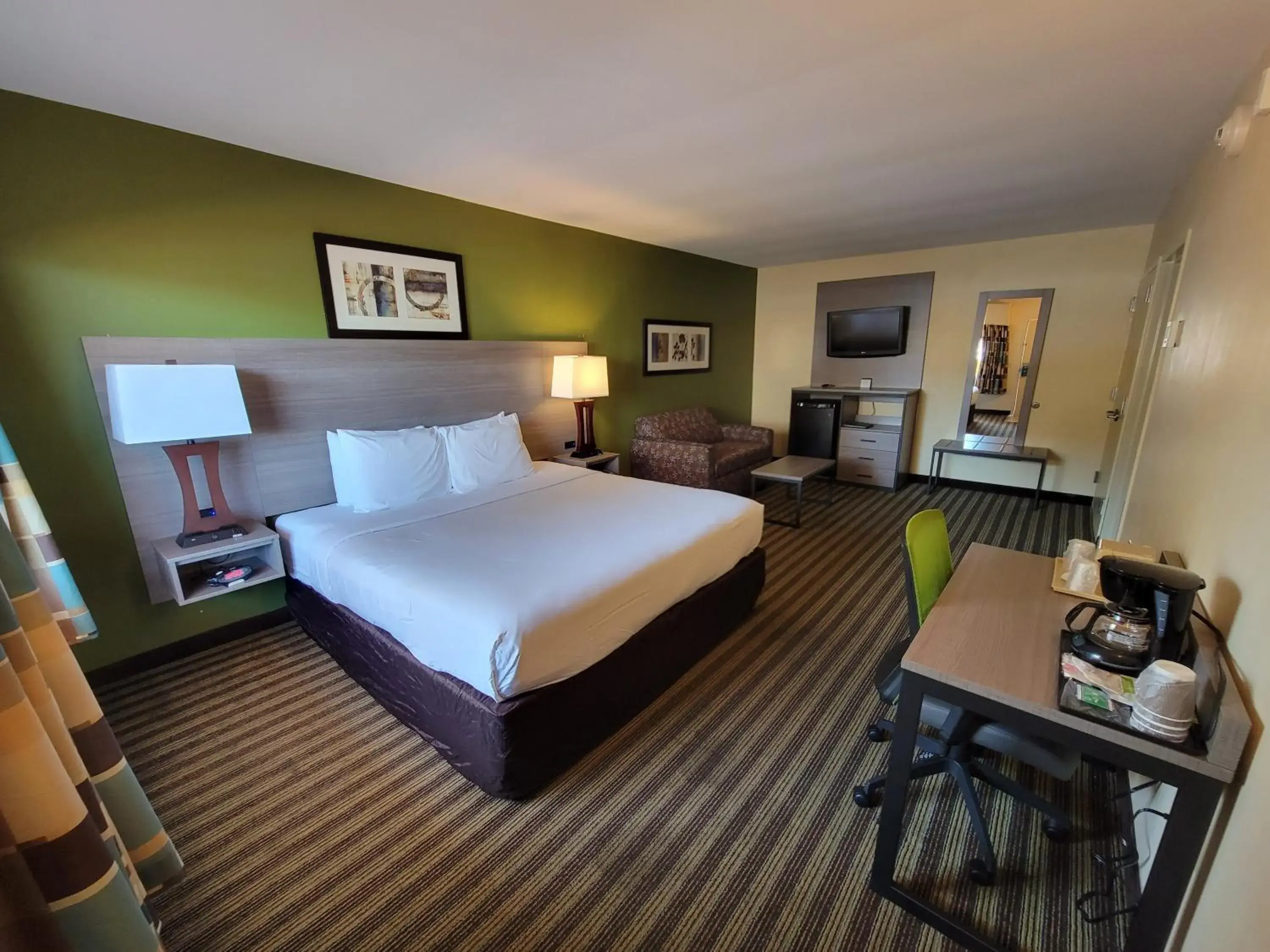 Photo of the whole room, Bed in Quality Inn Flamingo Photo of the whole room, Bed in Quality Inn Flamingo