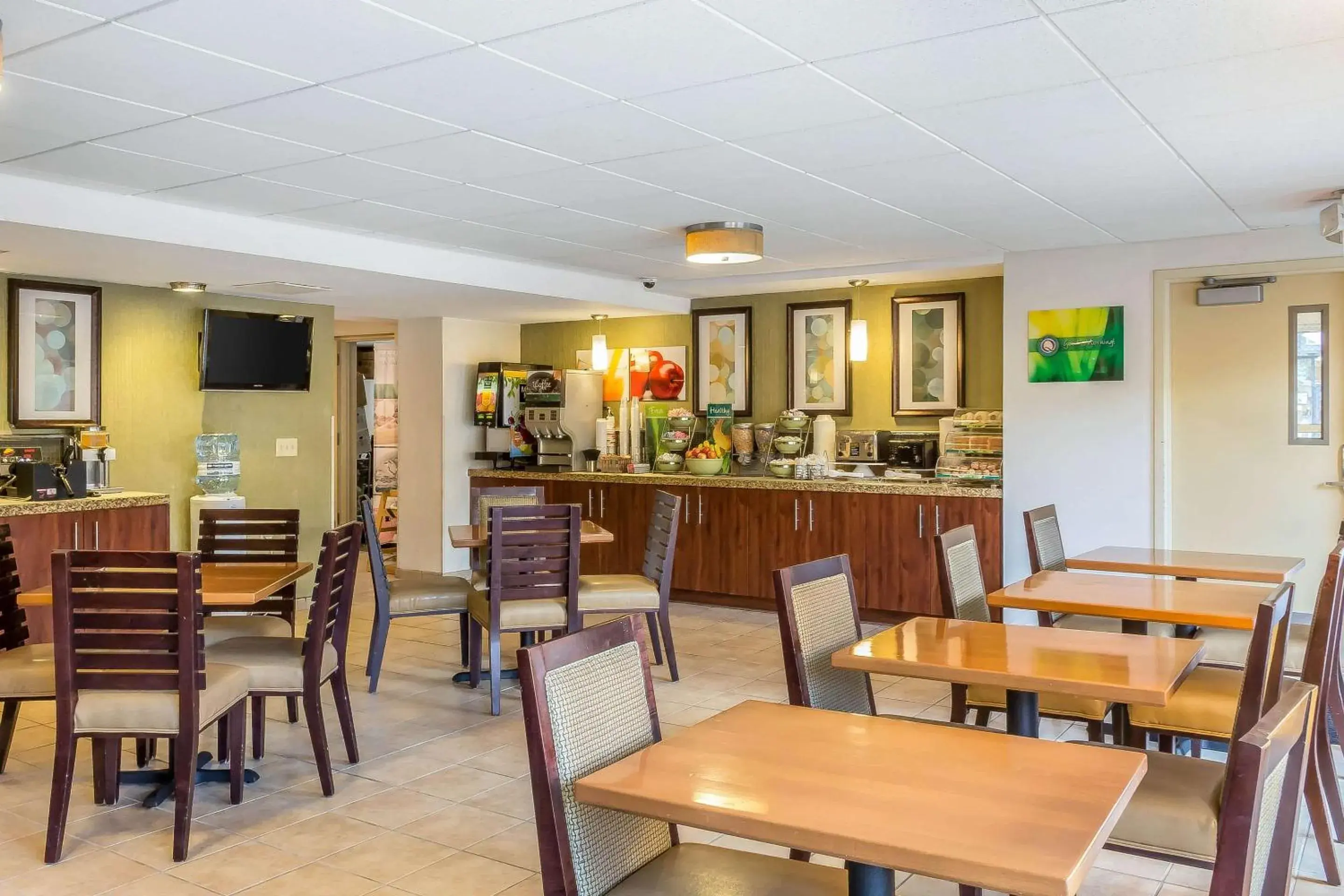 Restaurant/places to eat in Quality Inn Flamingo Restaurant/places to eat in Quality Inn Flamingo