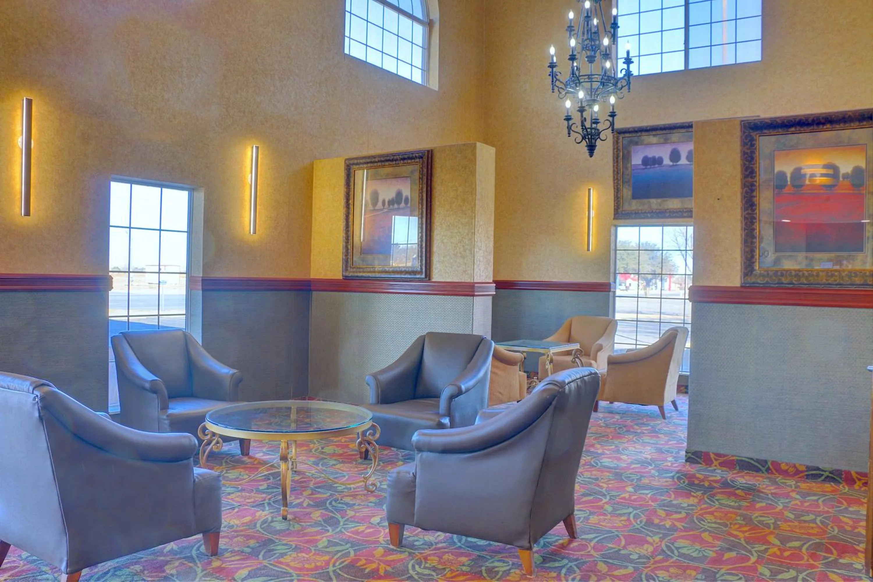 Seating area in Quality Inn & Suites Roswell North