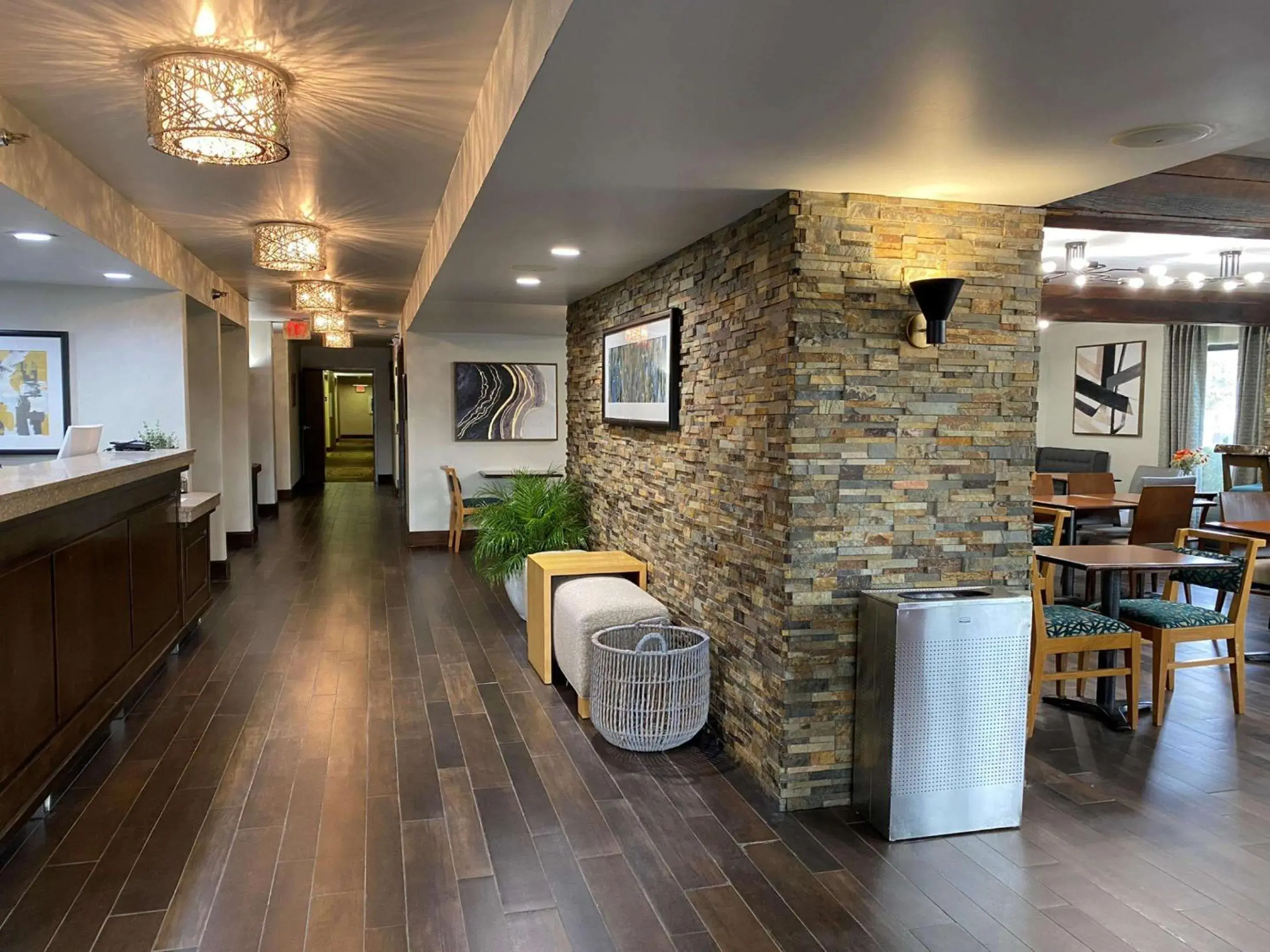 Lobby or reception in The Addison Hotel SureStay Collection by Best Western Lobby or reception in The Addison Hotel SureStay Collection by Best Western