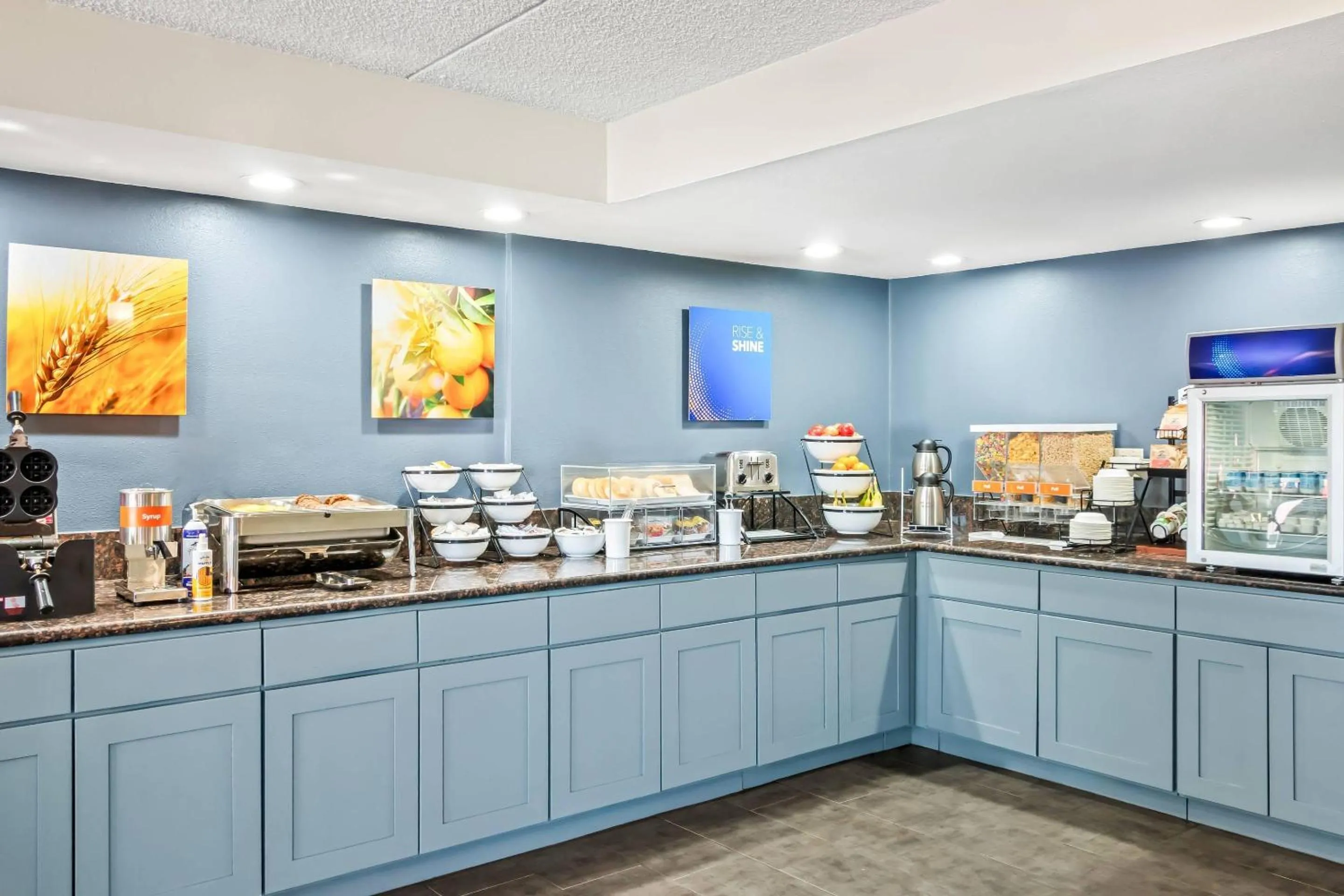 Breakfast in Comfort Inn Las Vegas New Mexico