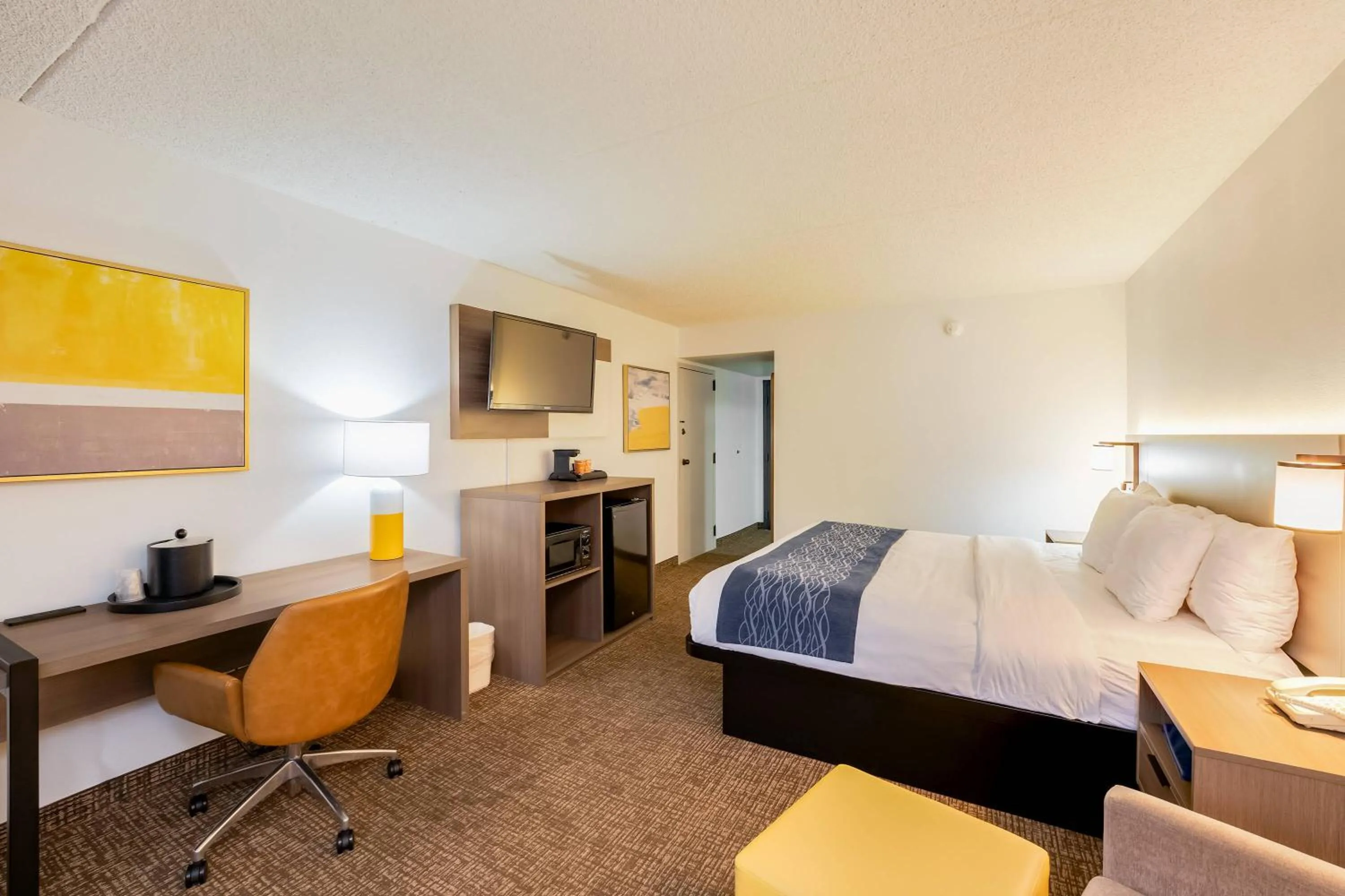 Bed in Comfort Inn Las Vegas New Mexico