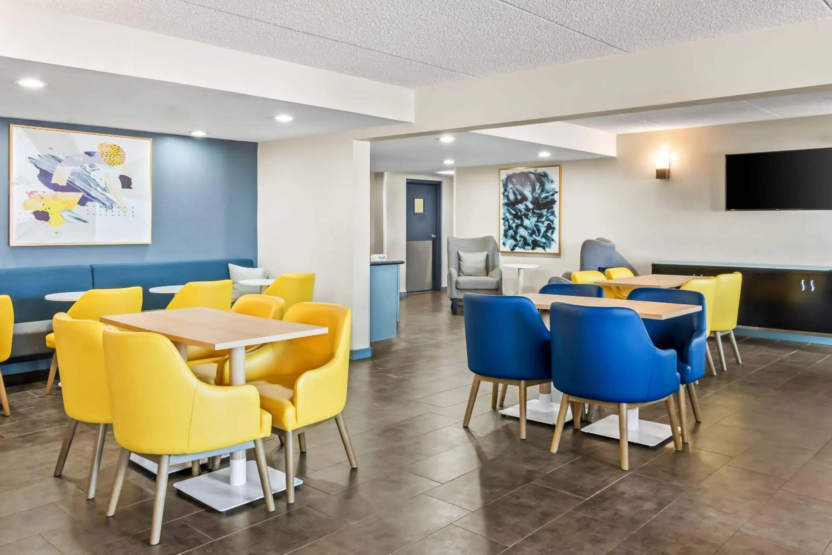 Breakfast in Comfort Inn Las Vegas New Mexico