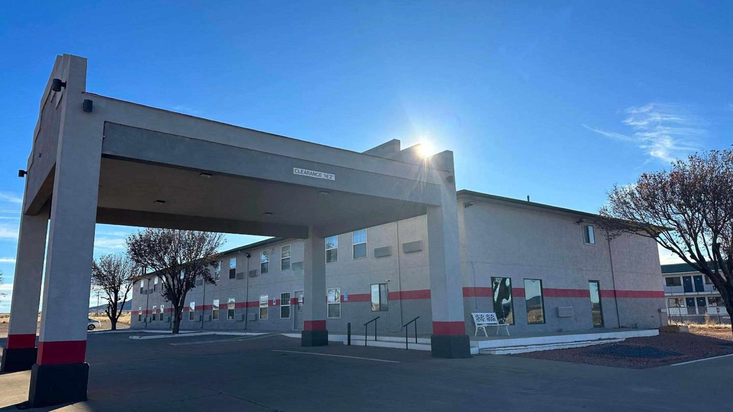 Property building in Econo Lodge Tucumcari Route 66