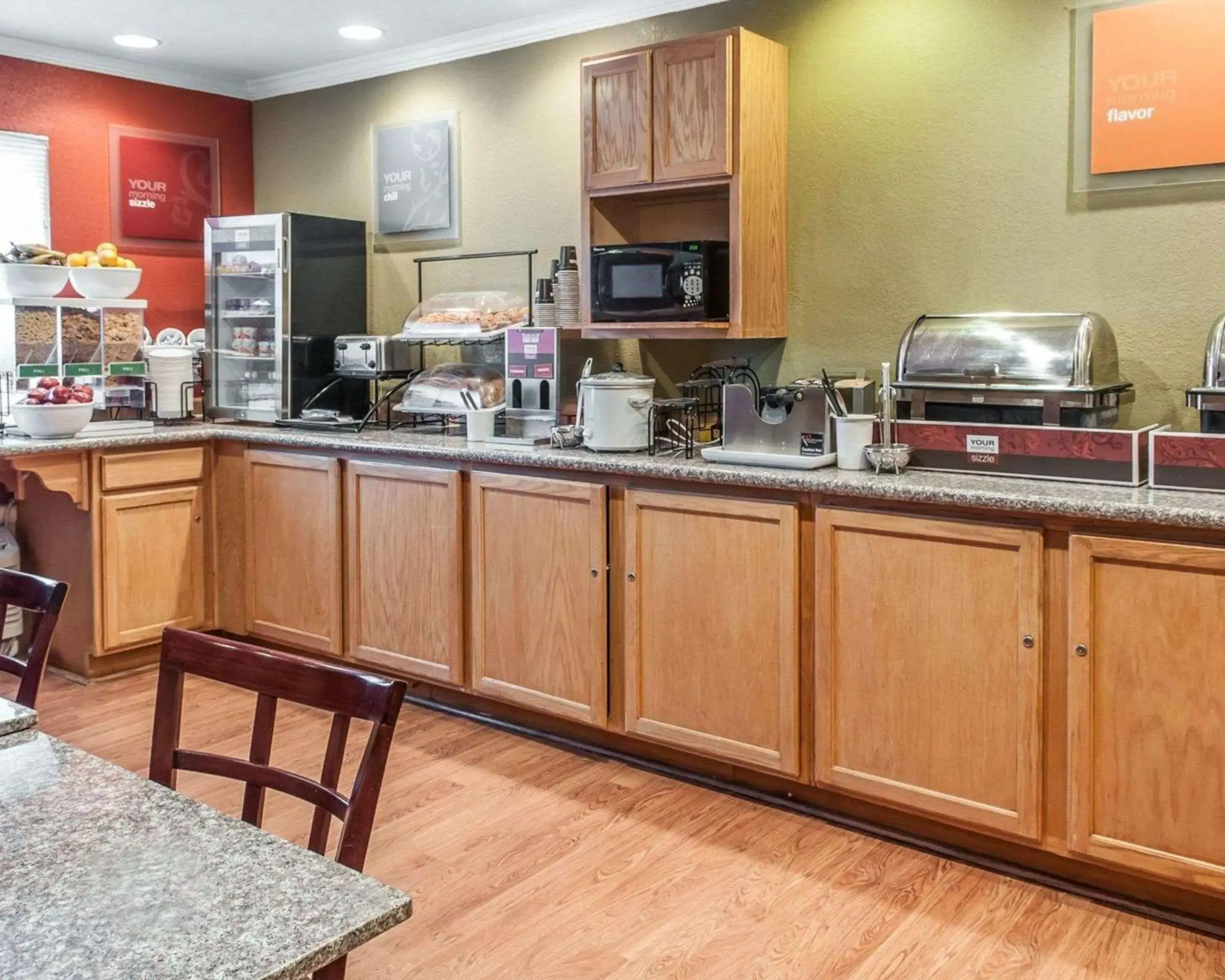 Restaurant/places to eat in Quality Inn & Suites Farmington Restaurant/places to eat in Quality Inn & Suites Farmington