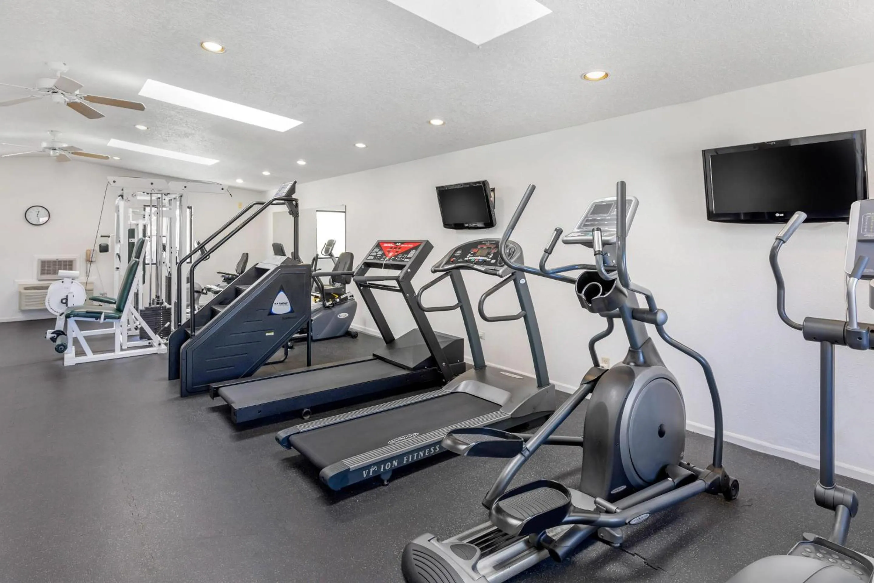 Fitness centre/facilities in Econo Lodge Inn & Suites Socorro