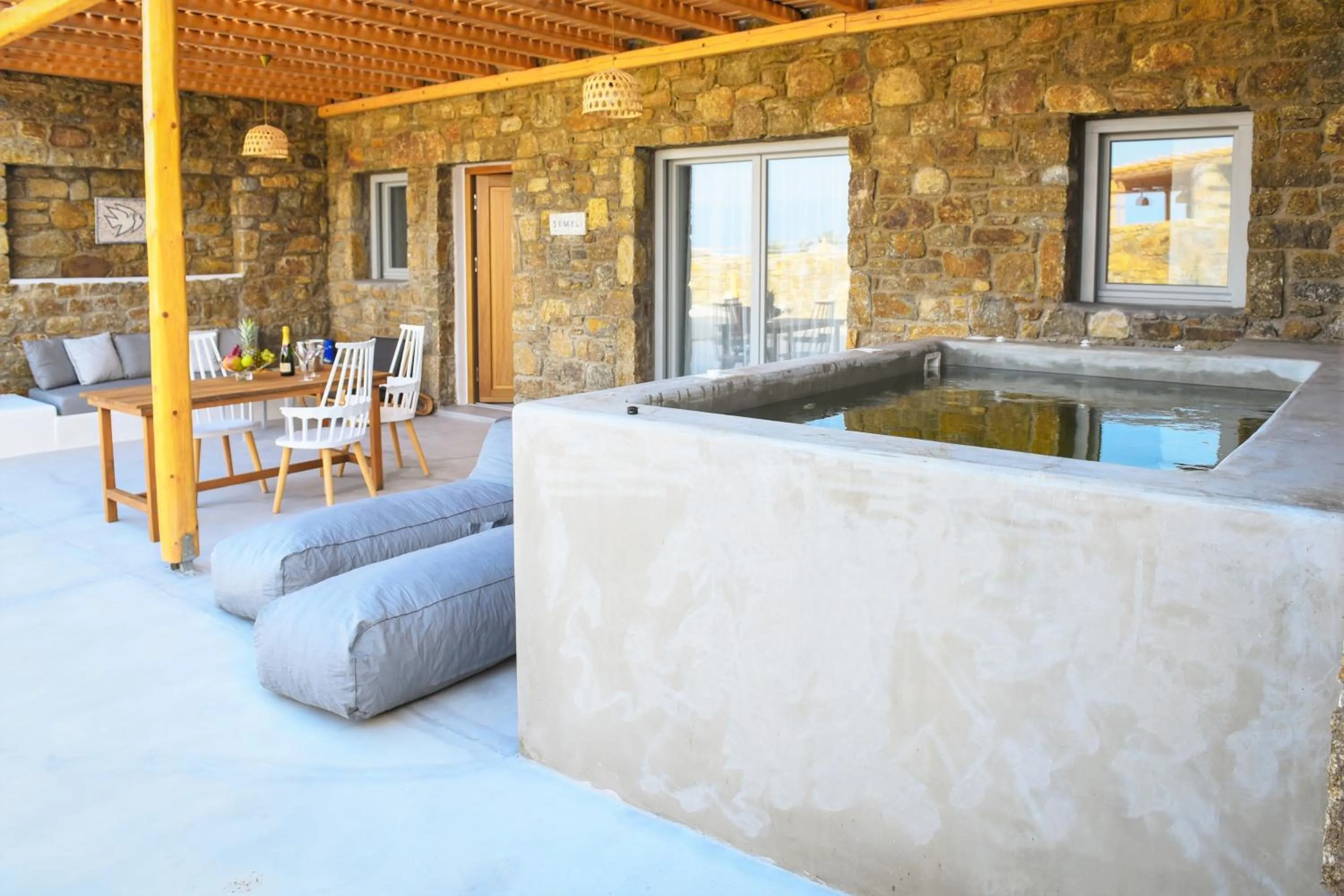 Hot Tub in Myconian Crown Suites