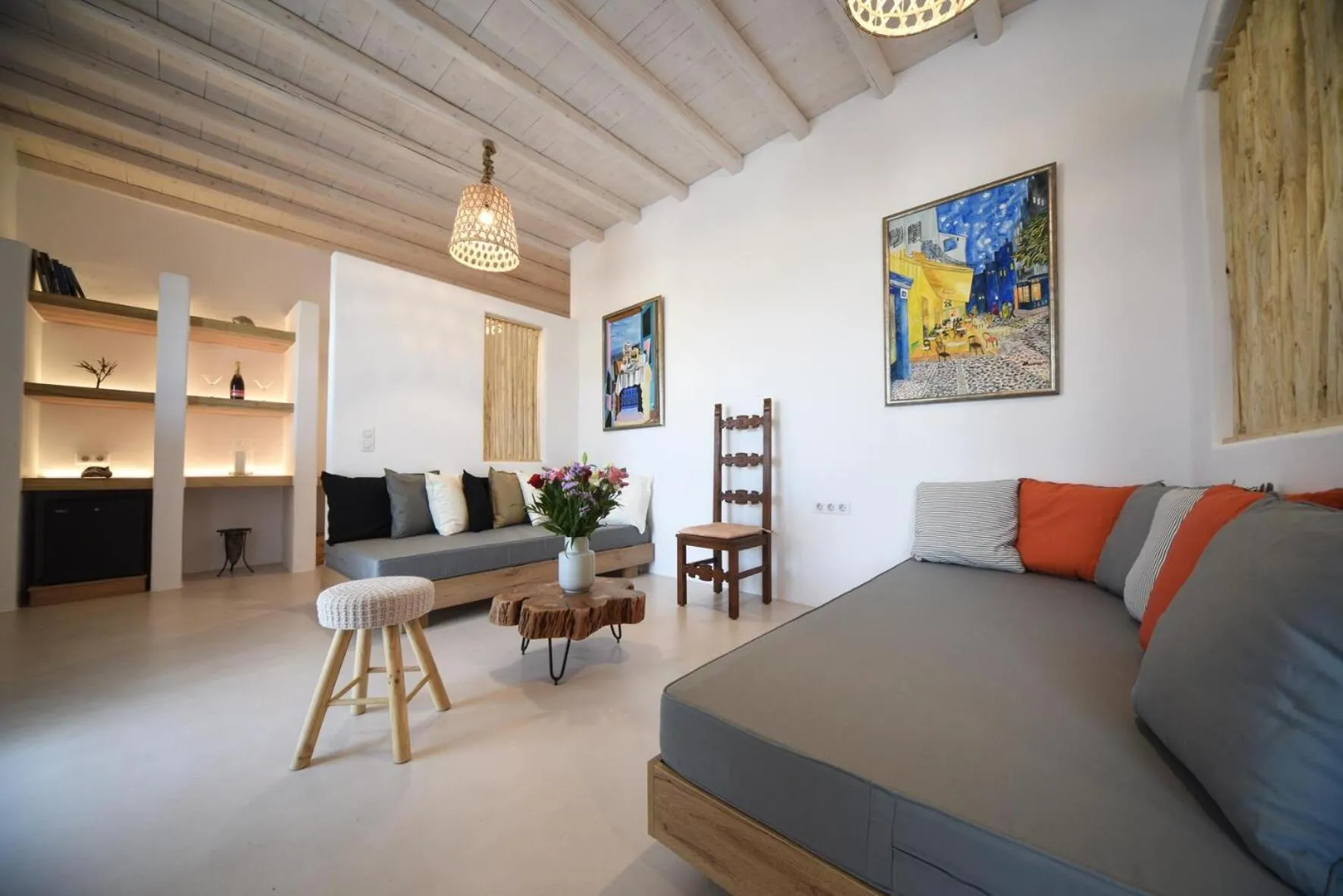 Myconian Crown Suites