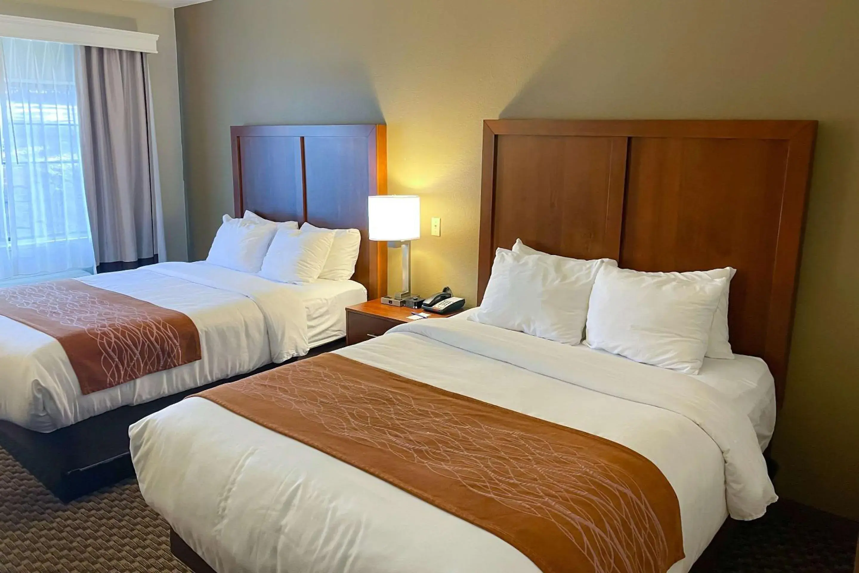 Queen Room with Two Queen Beds - Non-Smoking in Comfort Inn & Suites Midtown Queen Room with Two Queen Beds - Non-Smoking in Comfort Inn & Suites Midtown