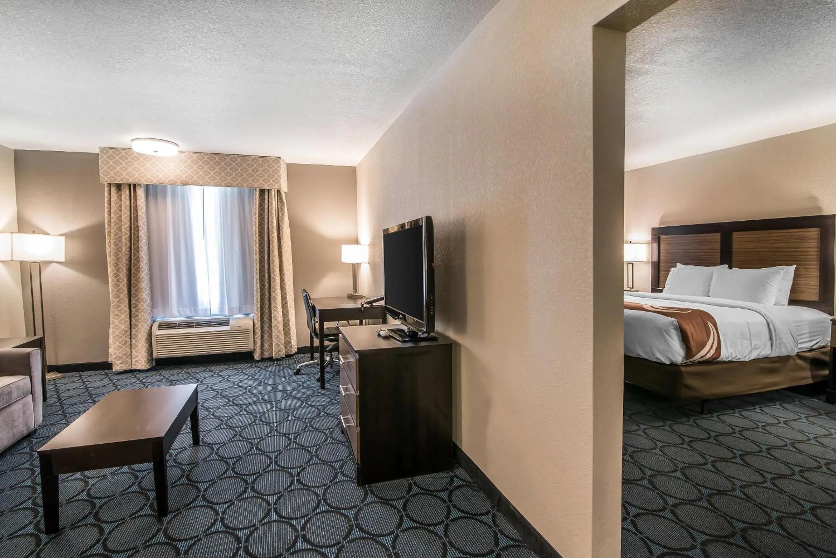 Bedroom, Bed in Elevate Hotel at Sierra Blanca Ruidoso, an Ascend Collection Hotel