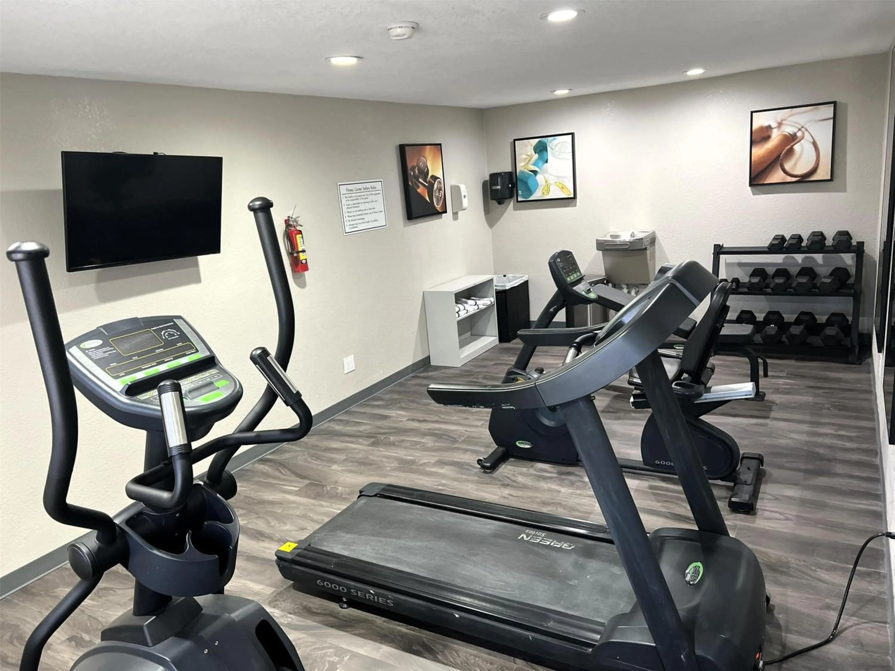 Fitness centre/facilities in SureStay Plus by Best Western Alamogordo White Sands