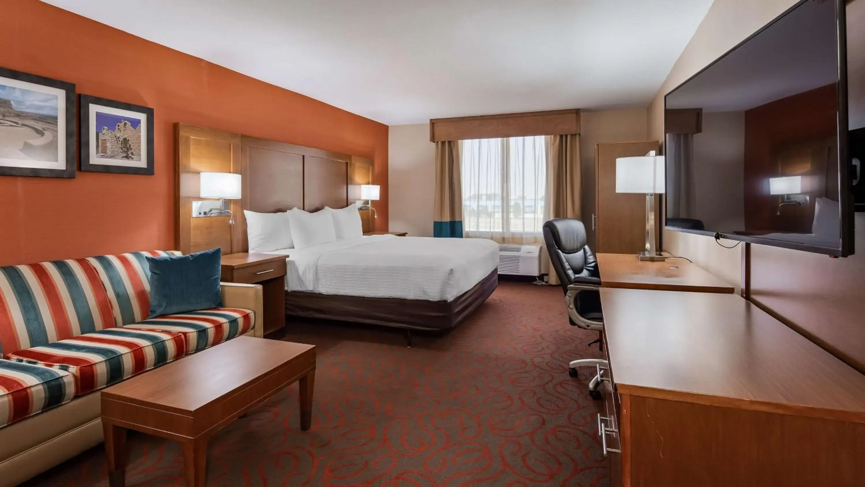 Photo of the whole room, Bed in Best Western Cannon A.F.B. Photo of the whole room, Bed in Best Western Cannon A.F.B.