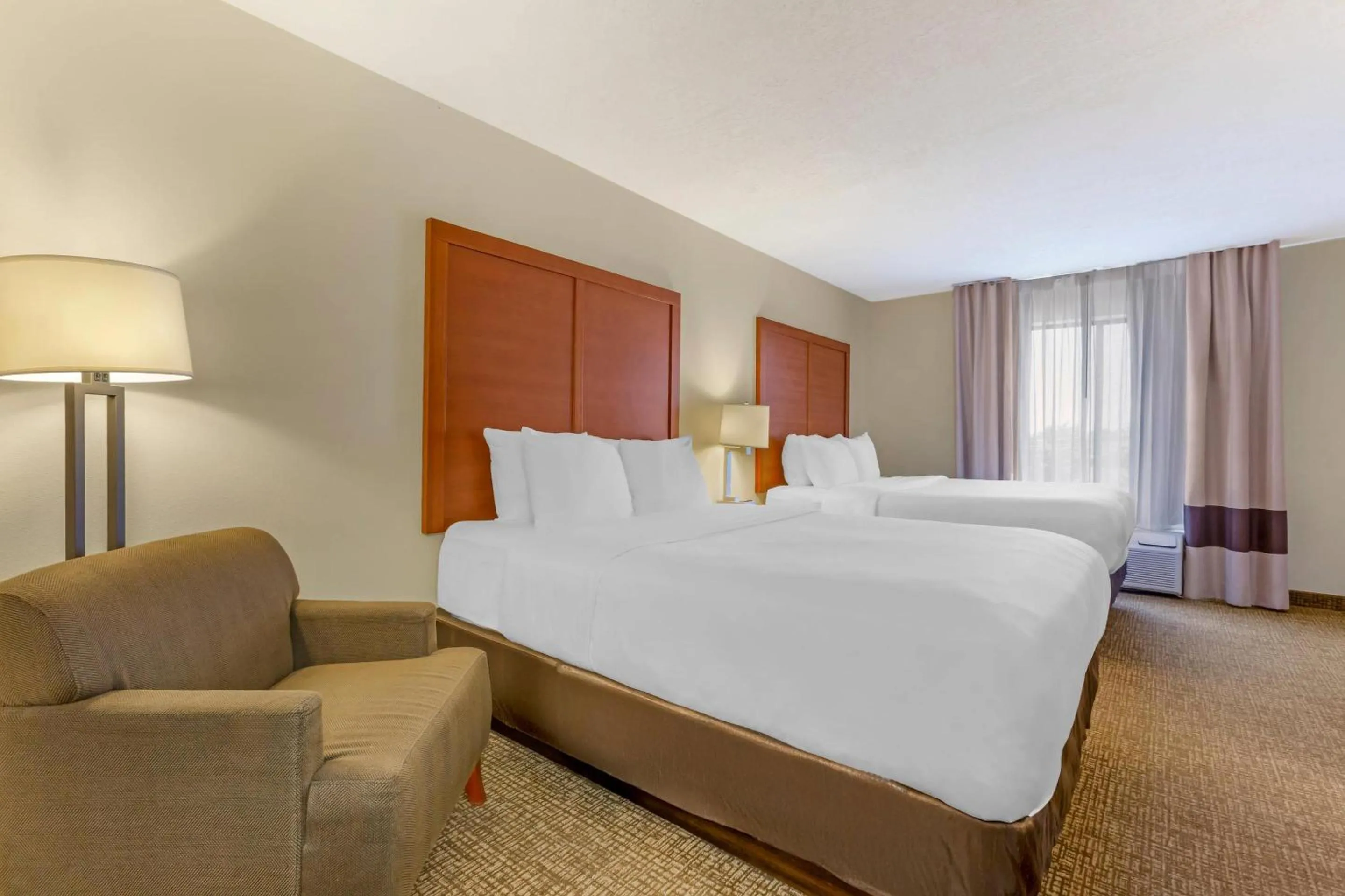Bedroom, Bed in Comfort Inn & Suites Socorro