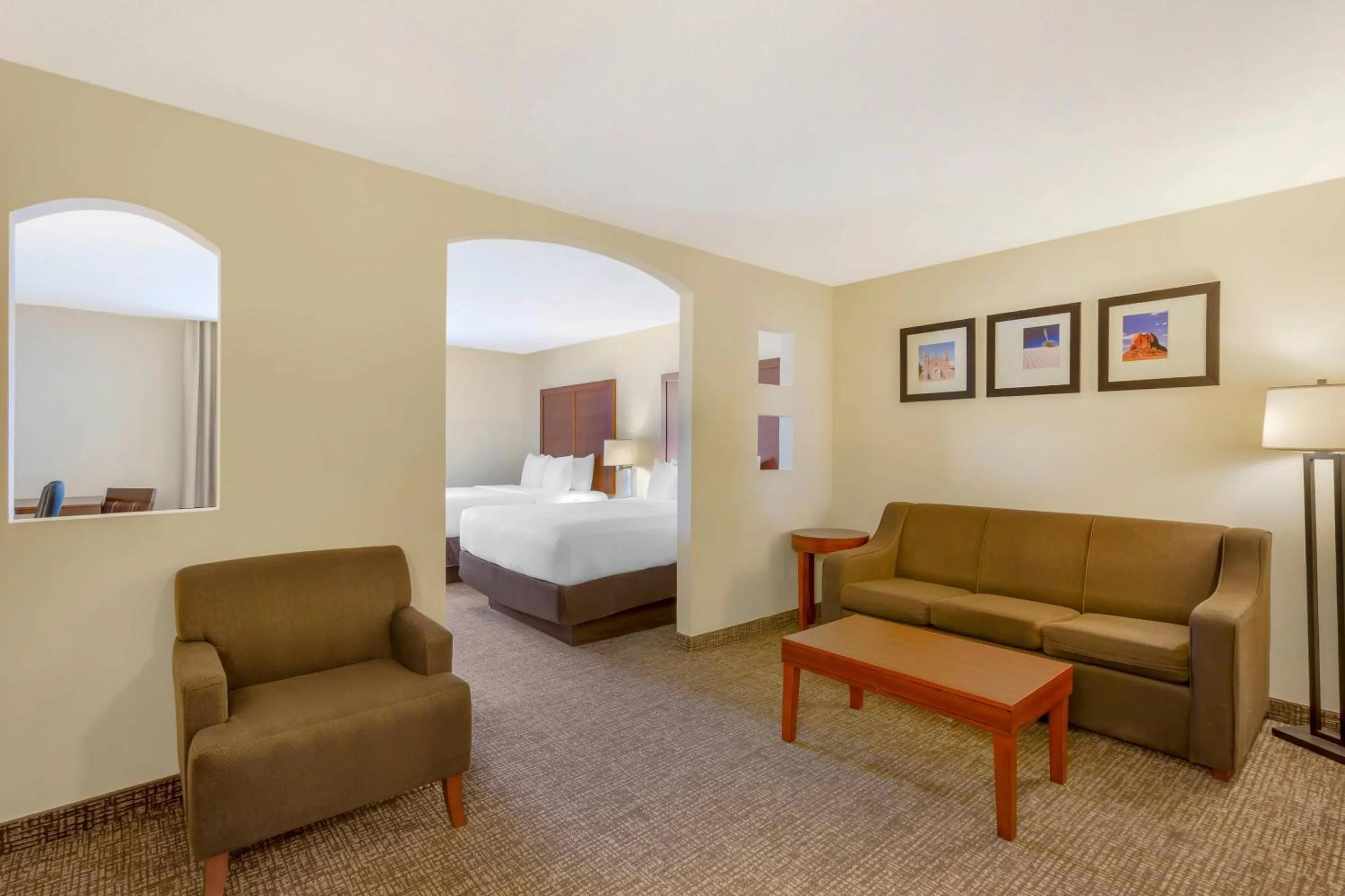 Bedroom, Bed in Comfort Inn & Suites Socorro