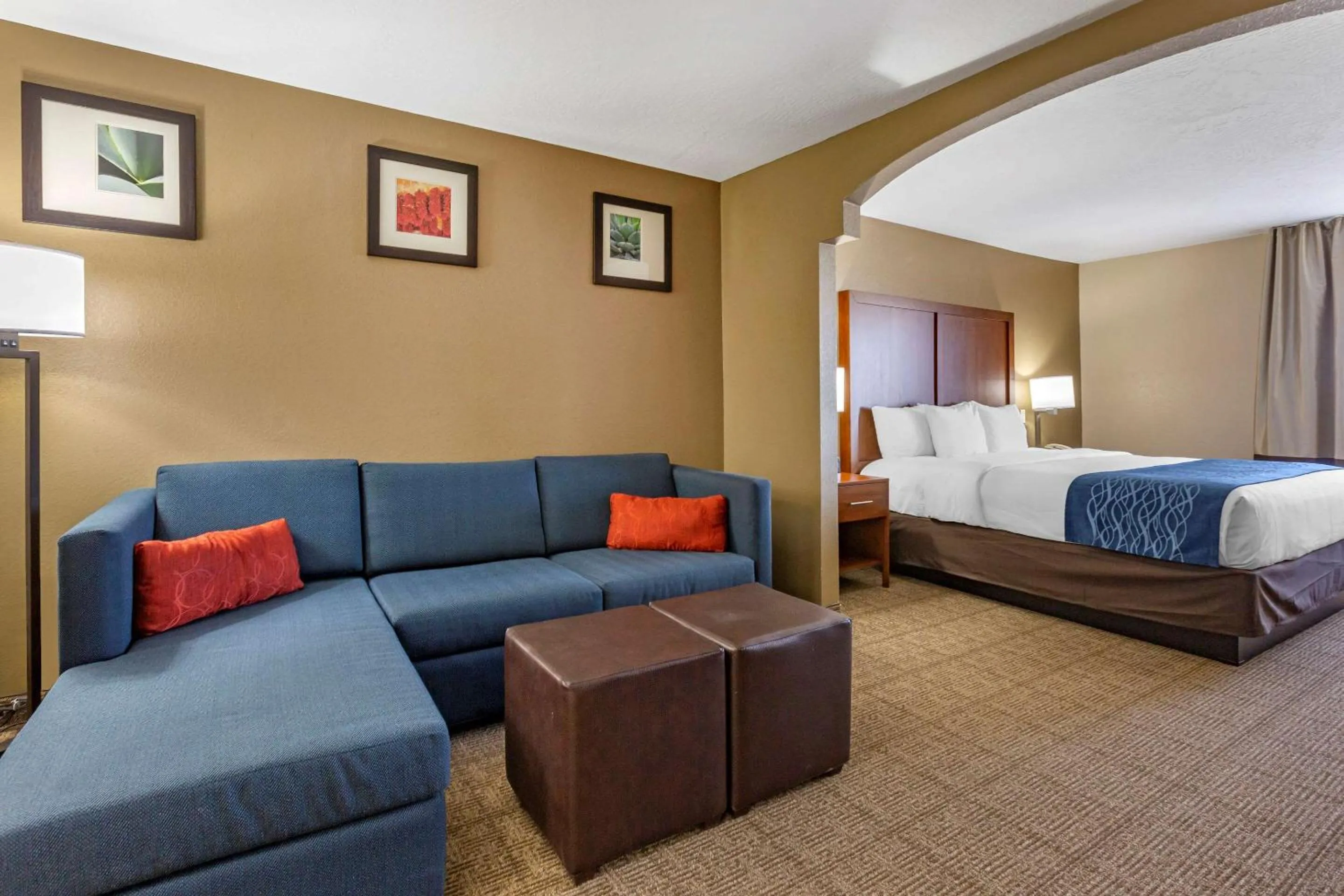 Photo of the whole room, Bed in Comfort Inn & Suites Lordsburg I-10