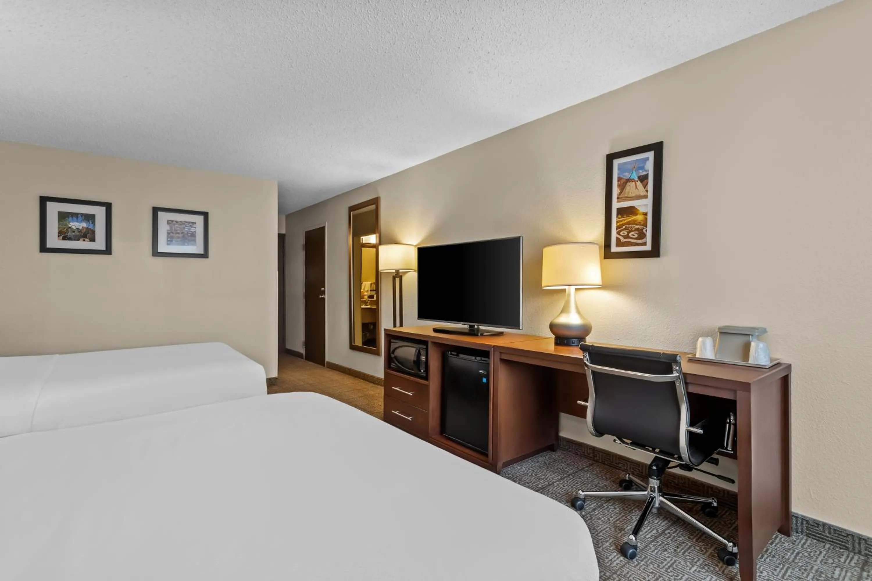 Bed in Comfort Inn Santa Rosa on Route 66