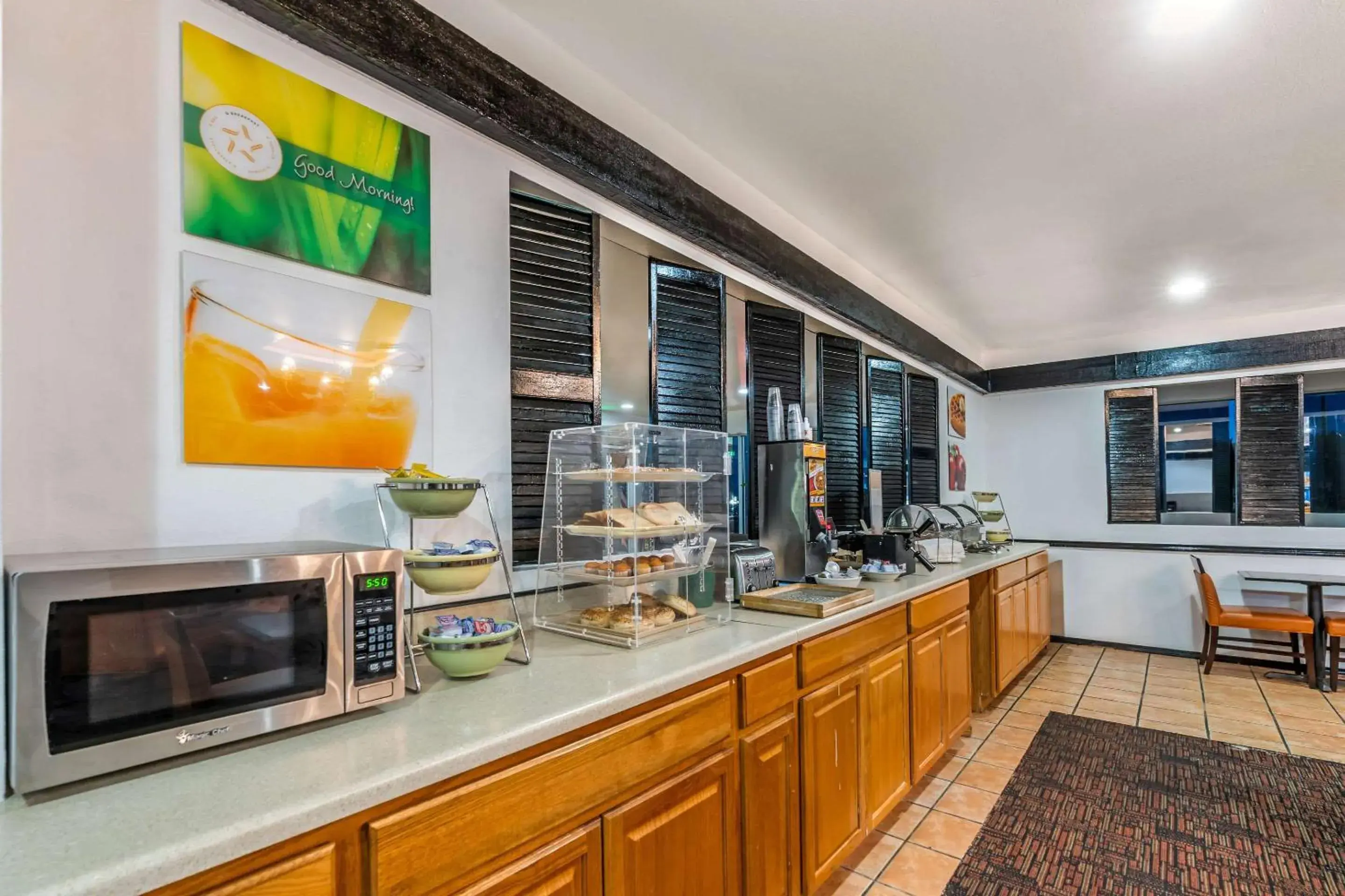 Breakfast in Quality Inn Tucumcari Breakfast in Quality Inn Tucumcari