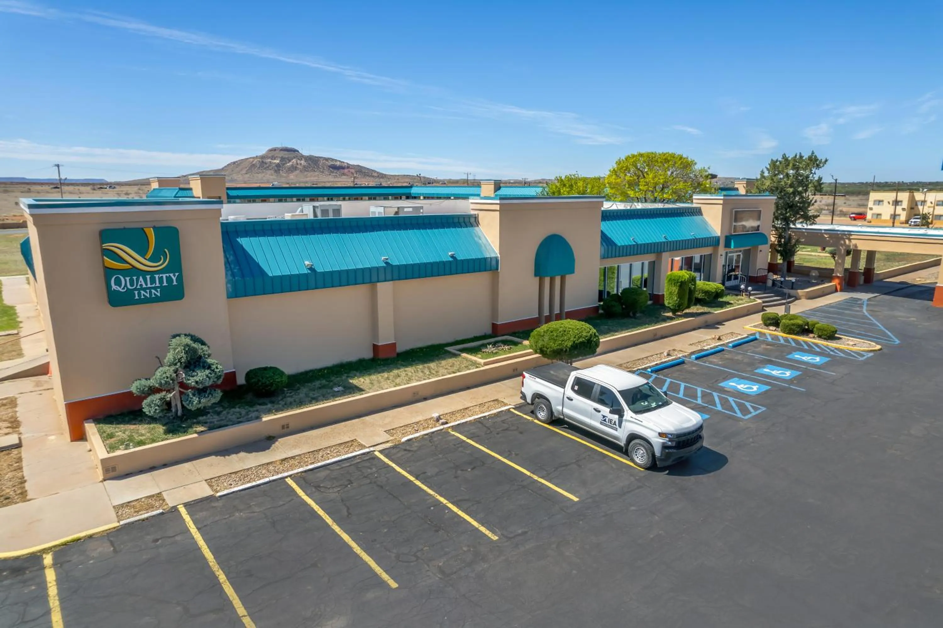 Property building in Quality Inn Tucumcari