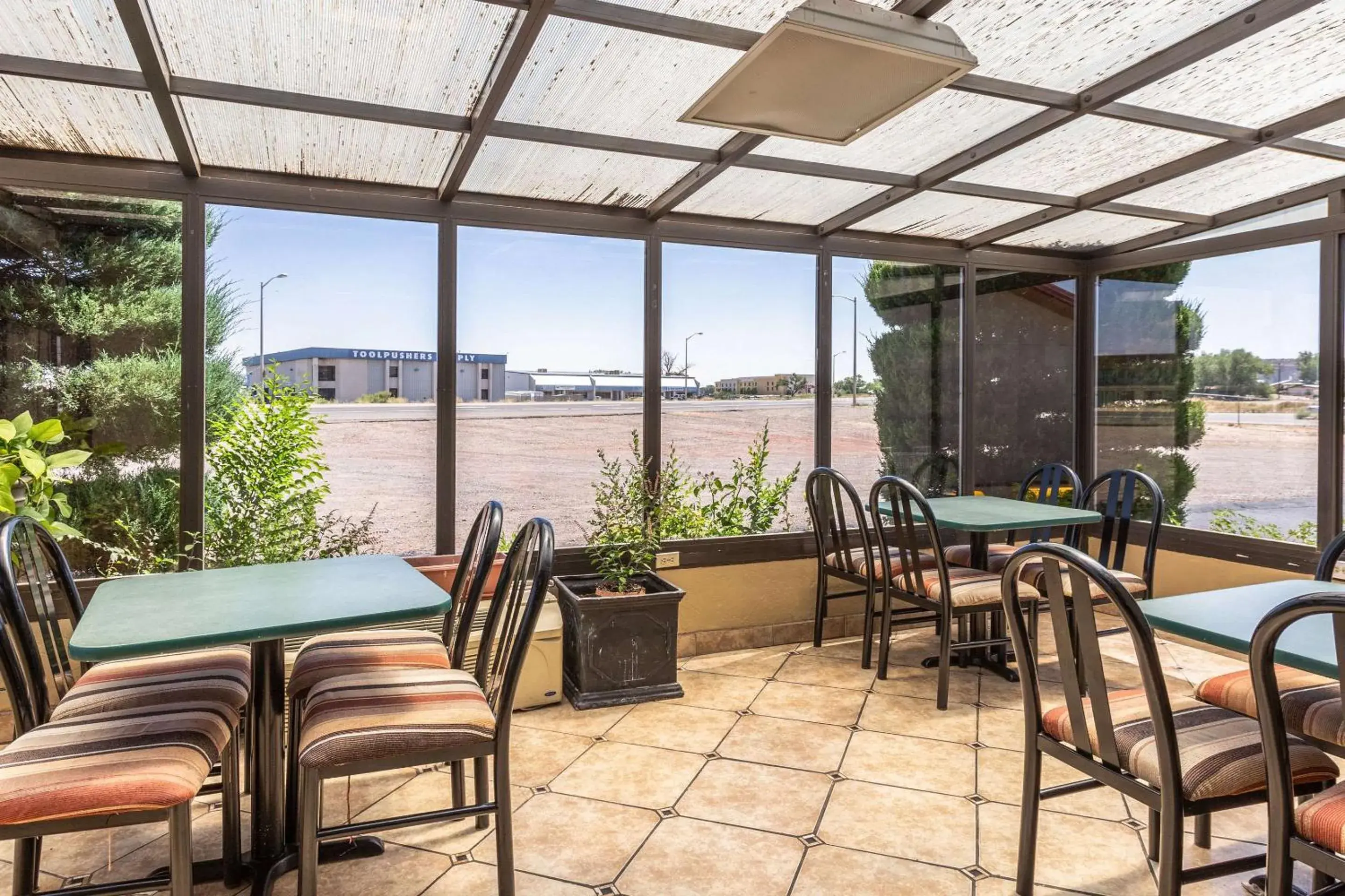 Restaurant/places to eat in Rodeway Inn Restaurant/places to eat in Rodeway Inn