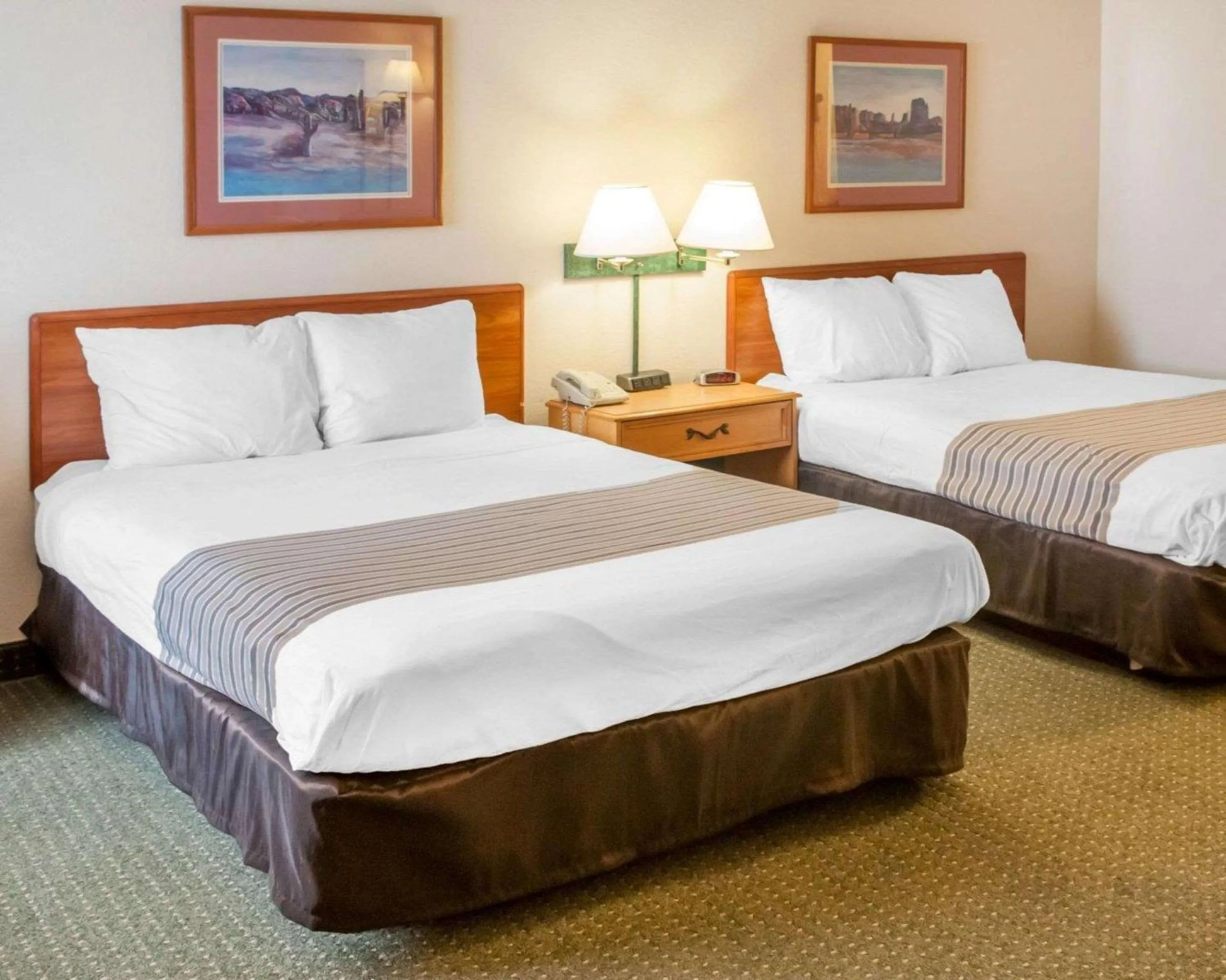 Bedroom, Bed in Econo Lodge Lordsburg I-10