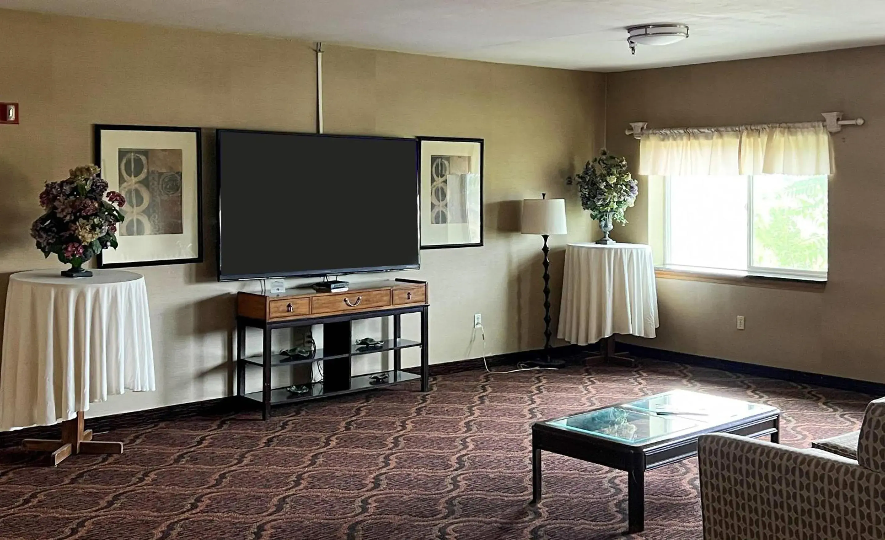 Lobby or reception in Quality Inn & Suites Grants - I-40 Lobby or reception in Quality Inn & Suites Grants - I-40