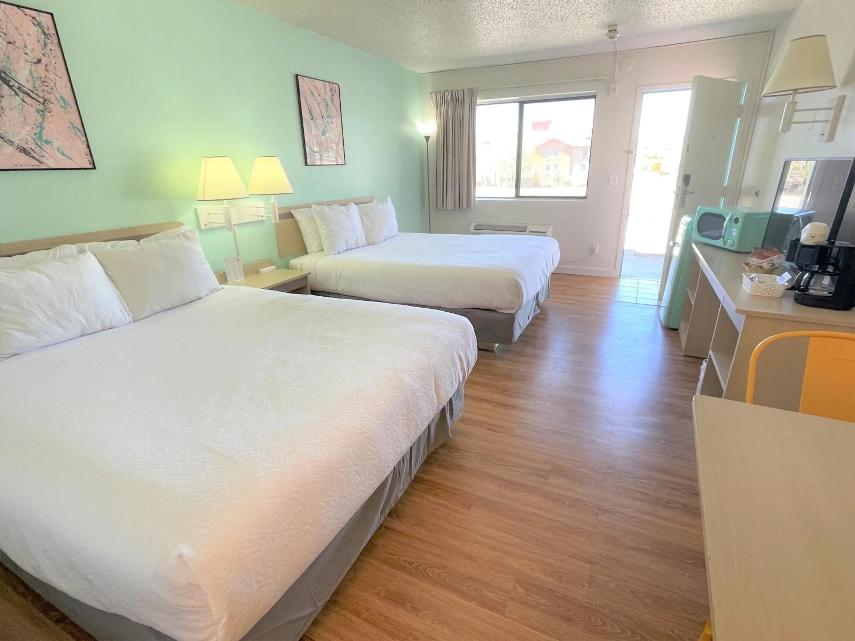 Bedroom, Bed in LuLu Silver City